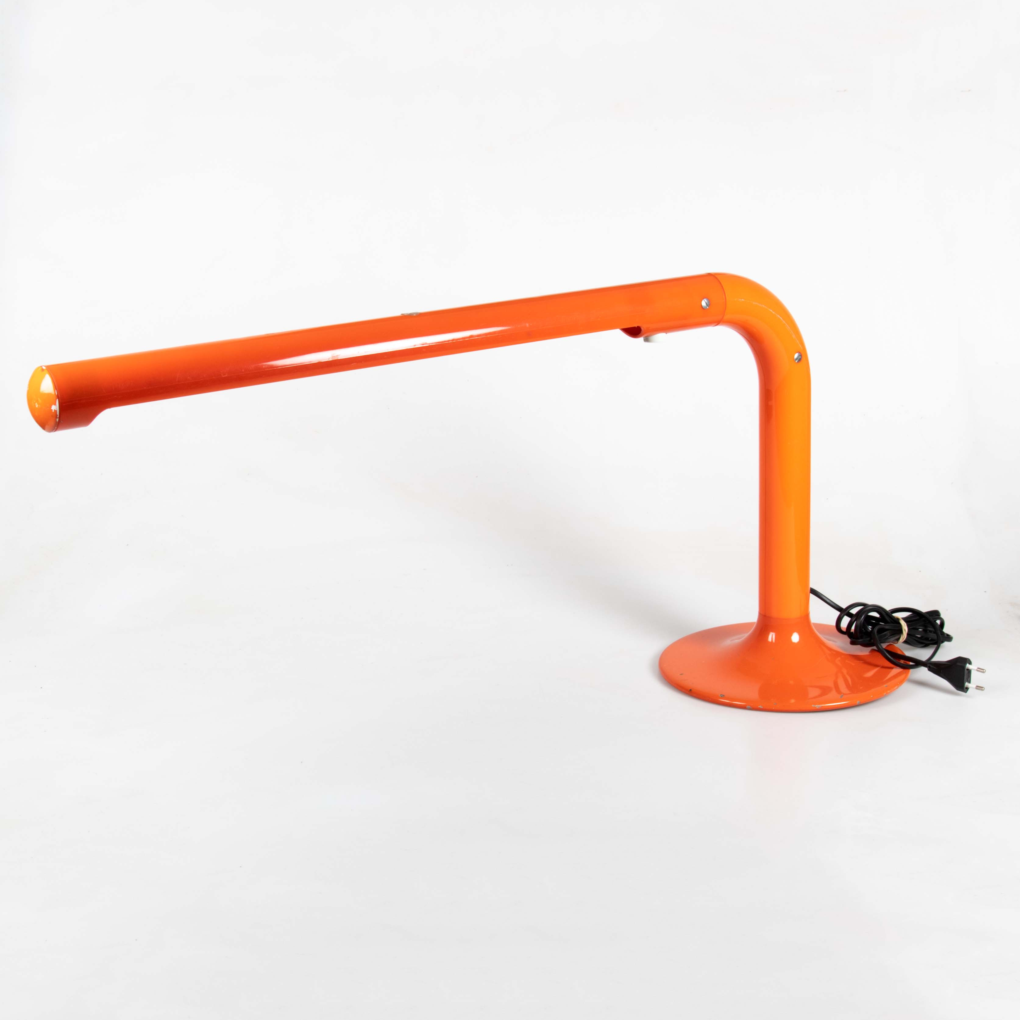 ANDERS PEHRSON. Bordslampa, ”Tuben”, tillverkad och märkt på Ateljé Lyktan.