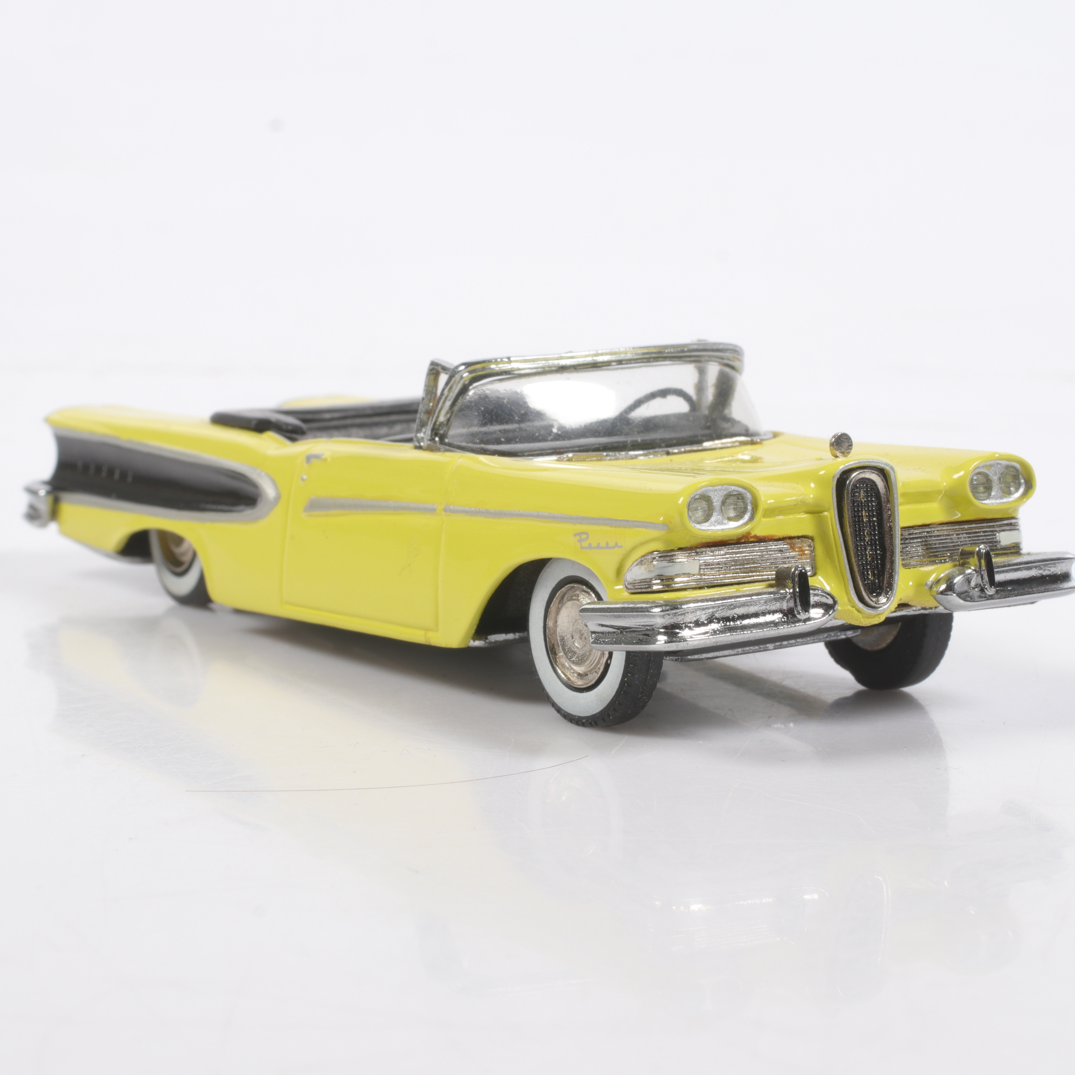 MODELLBIL, metall/resin, Edsel Pacer Convertible, 1958, Tin Wizzard, skala 1:43.