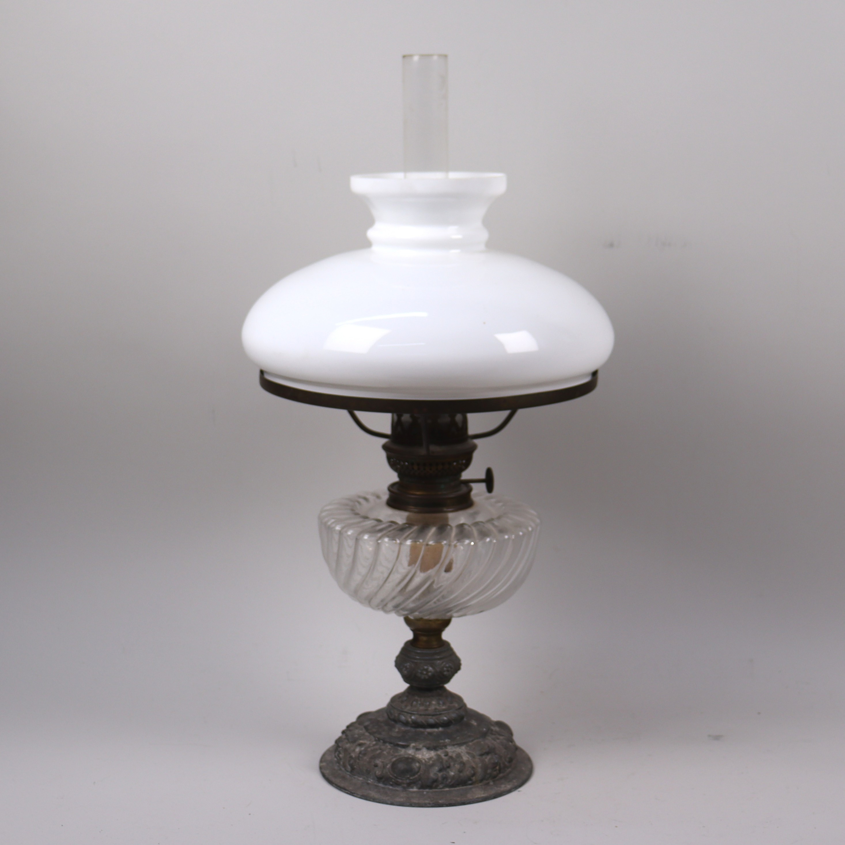 BORDSFOTOGENLAMPA, glas och zink, tidigt 1900-tal.