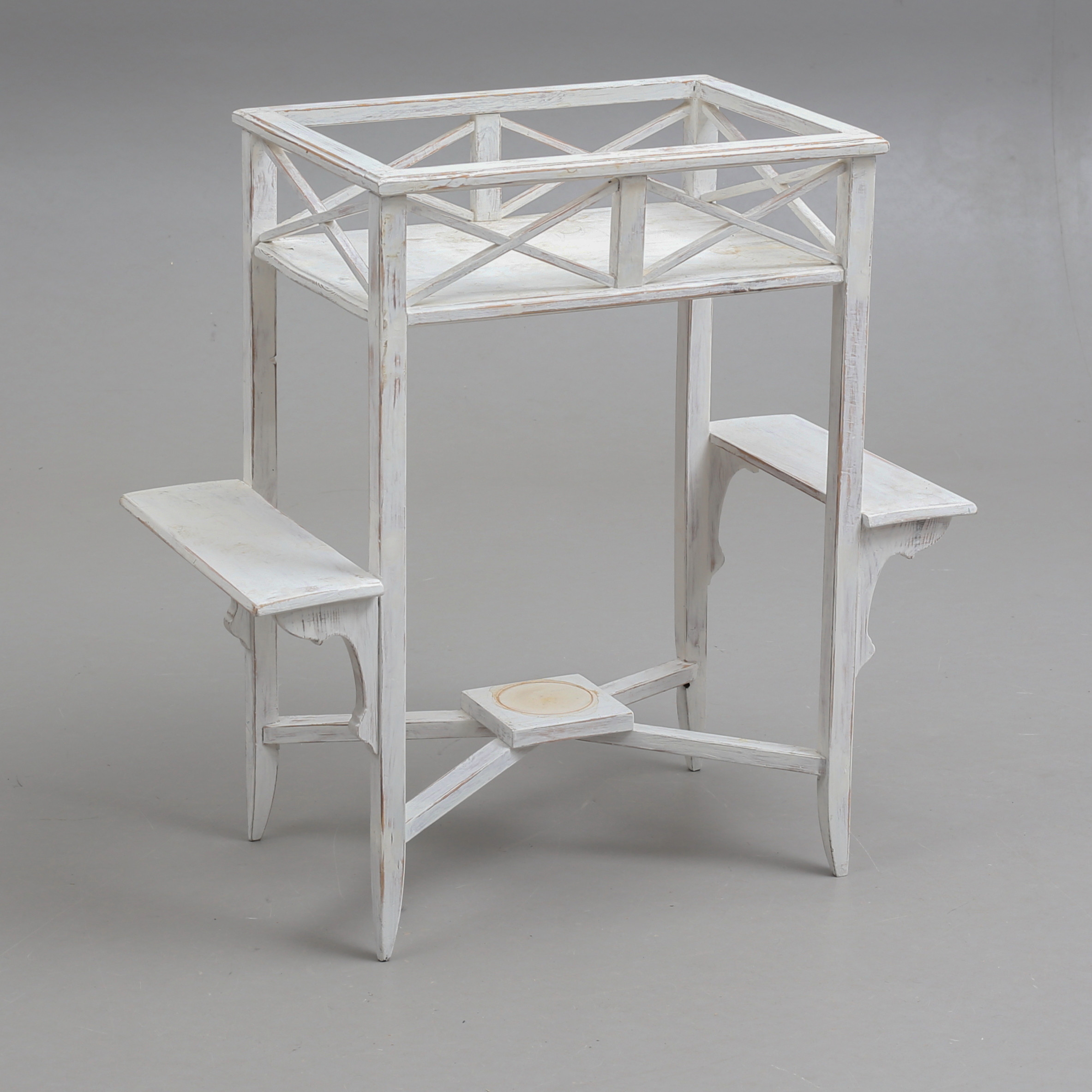 BLOMBORD, jugend, tidigt 1900-talets första hälft.