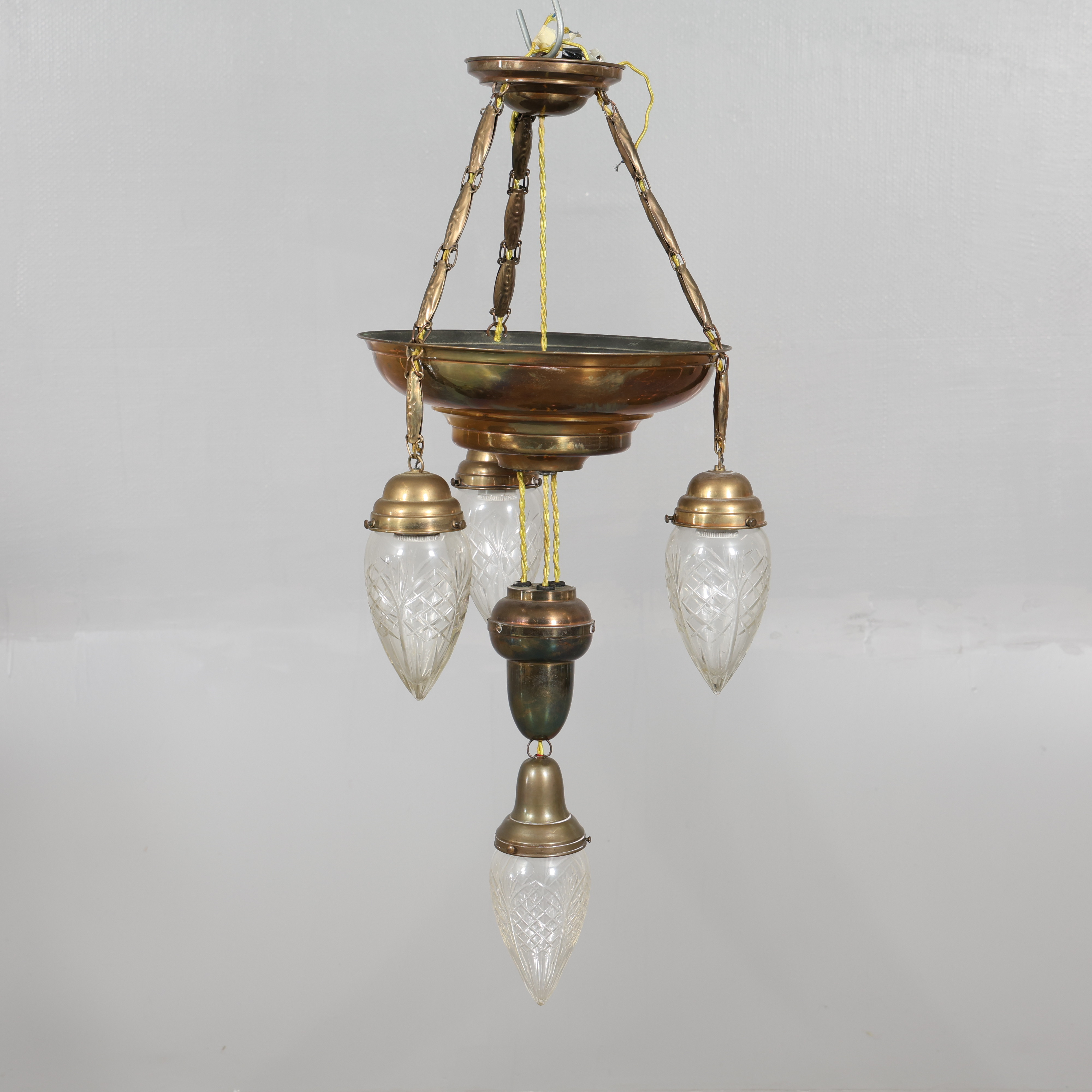 TAKLAMPA, koppar med glaskupor, jugend, 1900-tal.