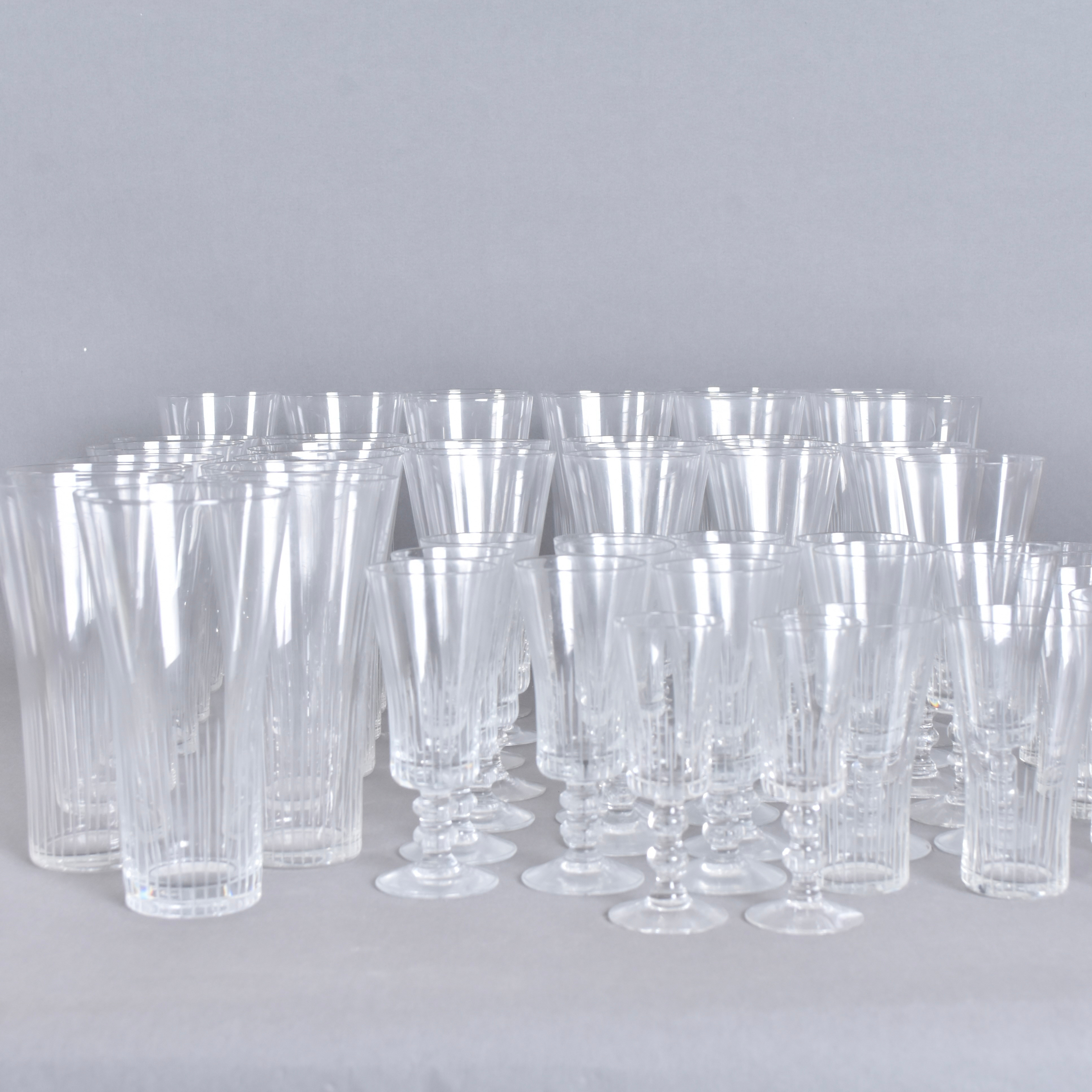 BENGT ORUP. galsservis, 57 delar, Johansfors "Chevalier".