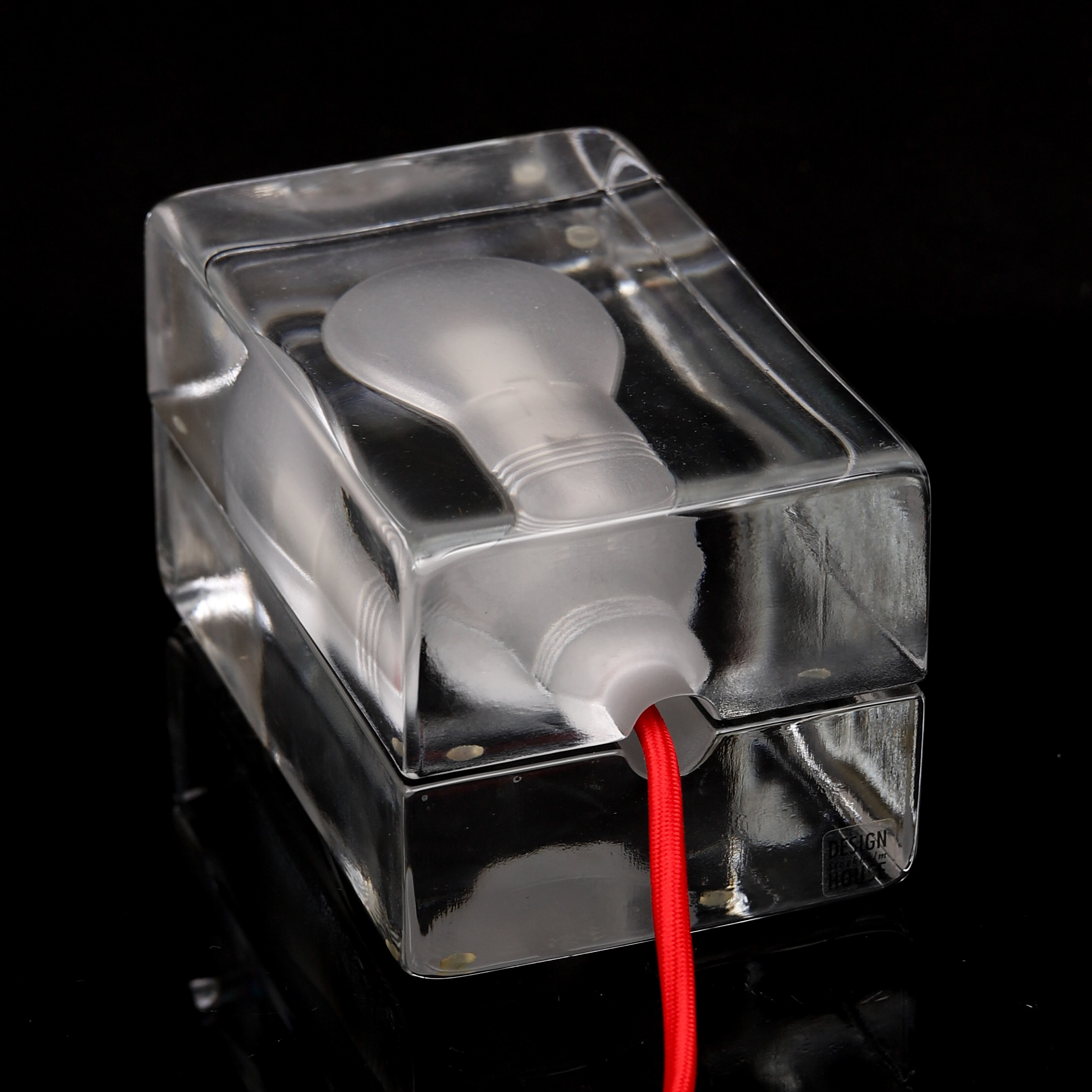 HARRI KOSKINEN. Bordslampa, "Block Lamp", för Design House Stockholm.