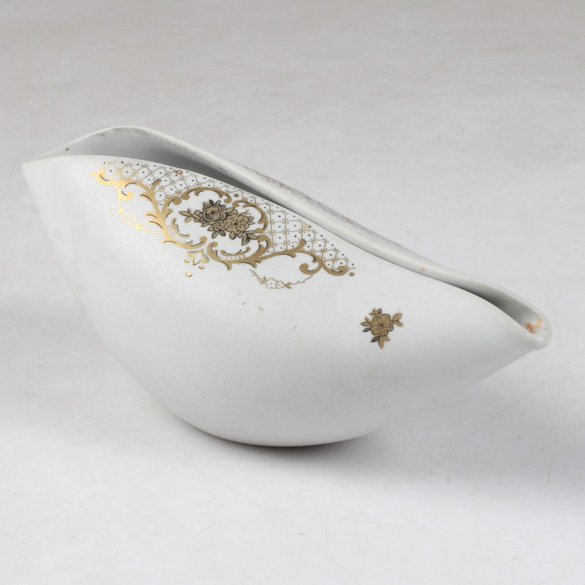 STIG LINDBERG. Vas, stengods, "Veckla", Gustavsberg.