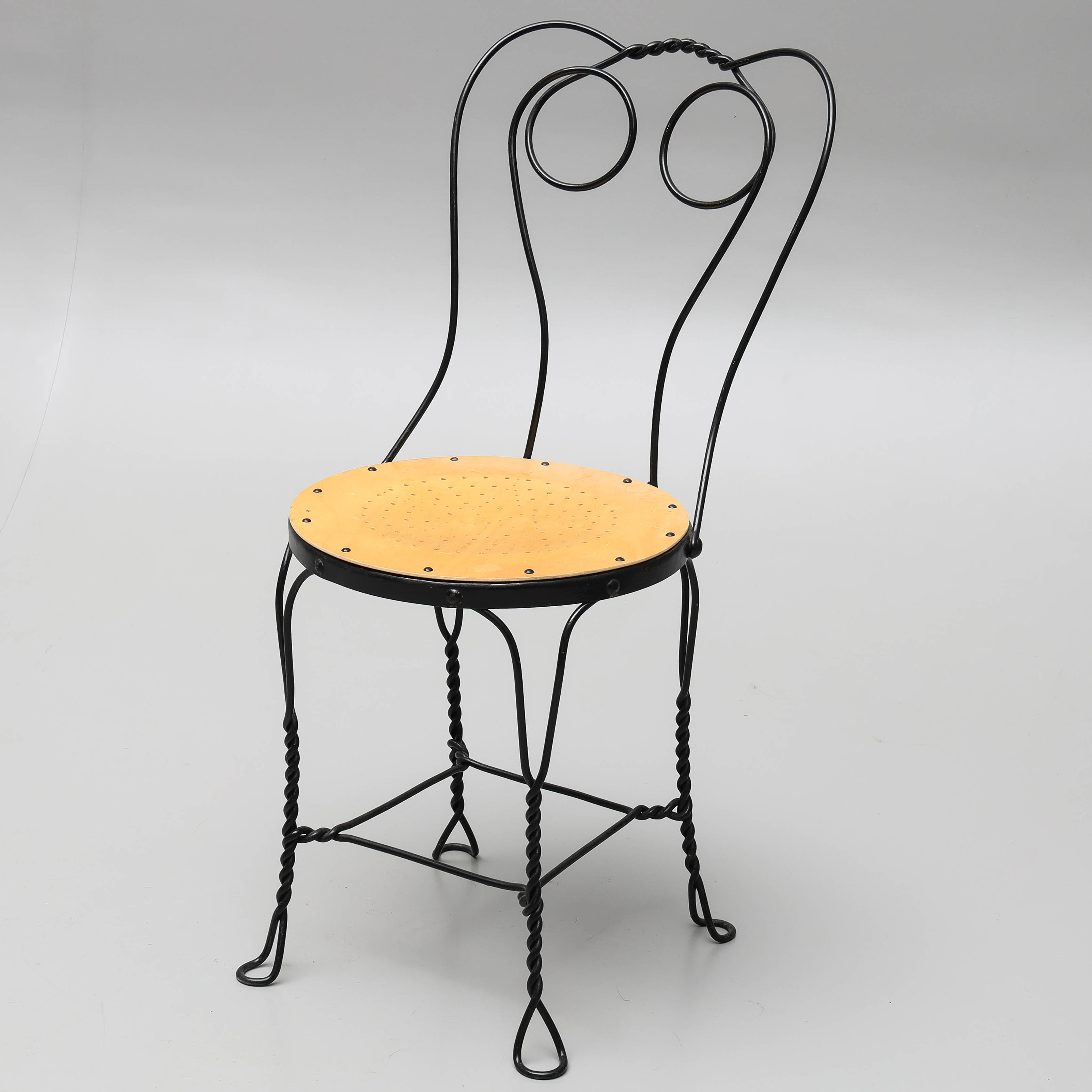 TRÄDGÅRDSSTOL/CAFÈSTOL, svärtad bandjärn, 1900-tal.