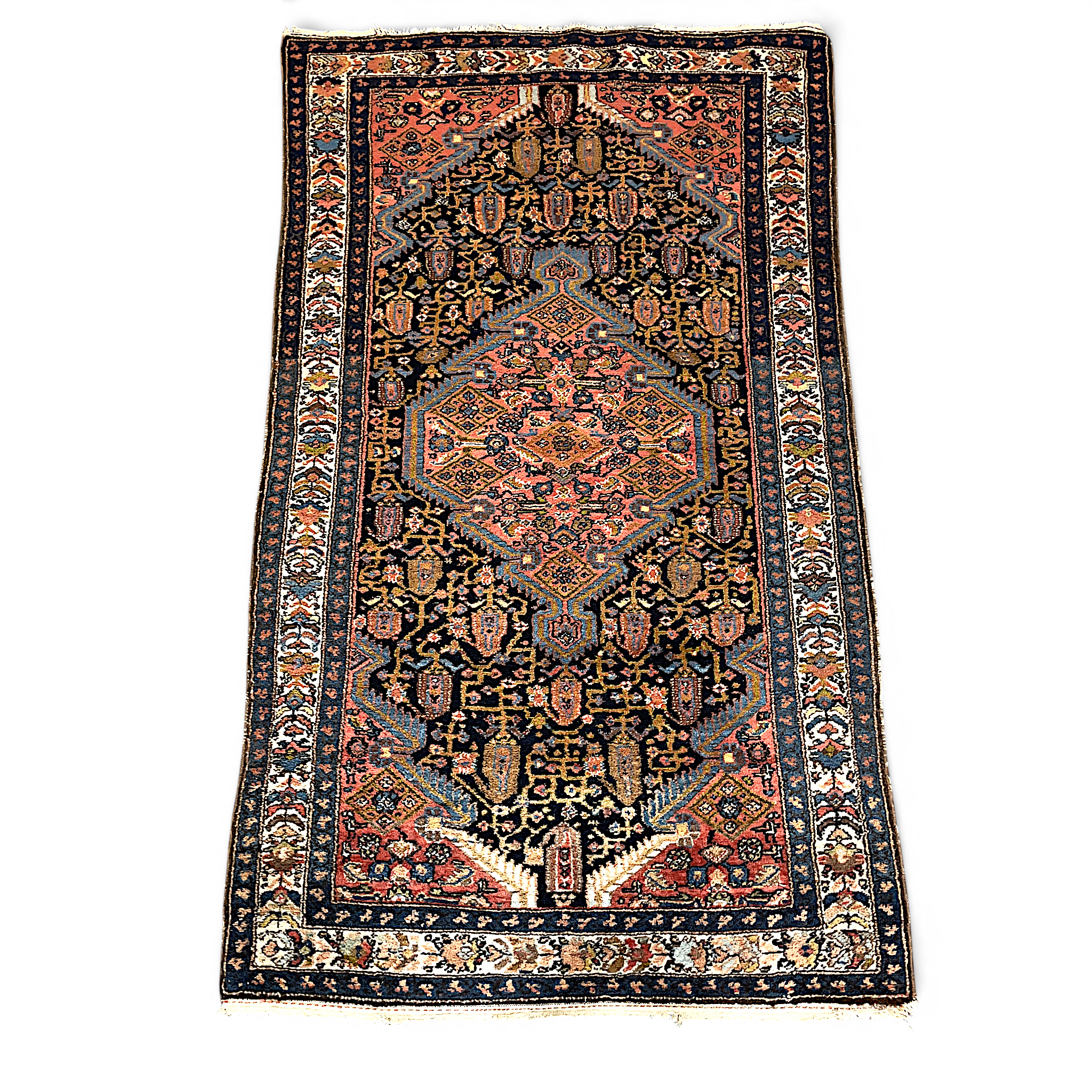 MATTA. Orientalisk, möjligen Hamadan, ca 115x193 cm.