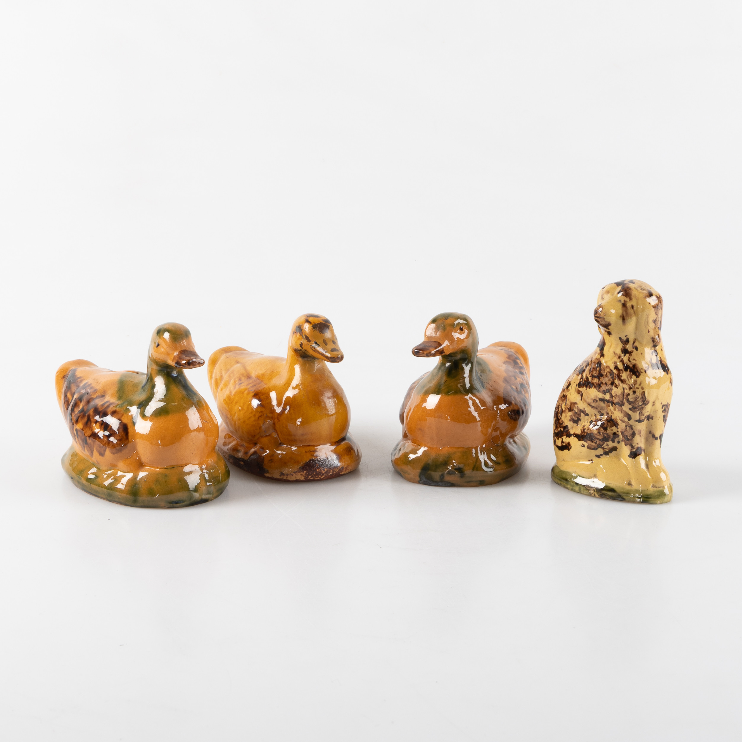 SPARBÖSSOR, 4 st, troligen Tillinge, glaserat lergods.