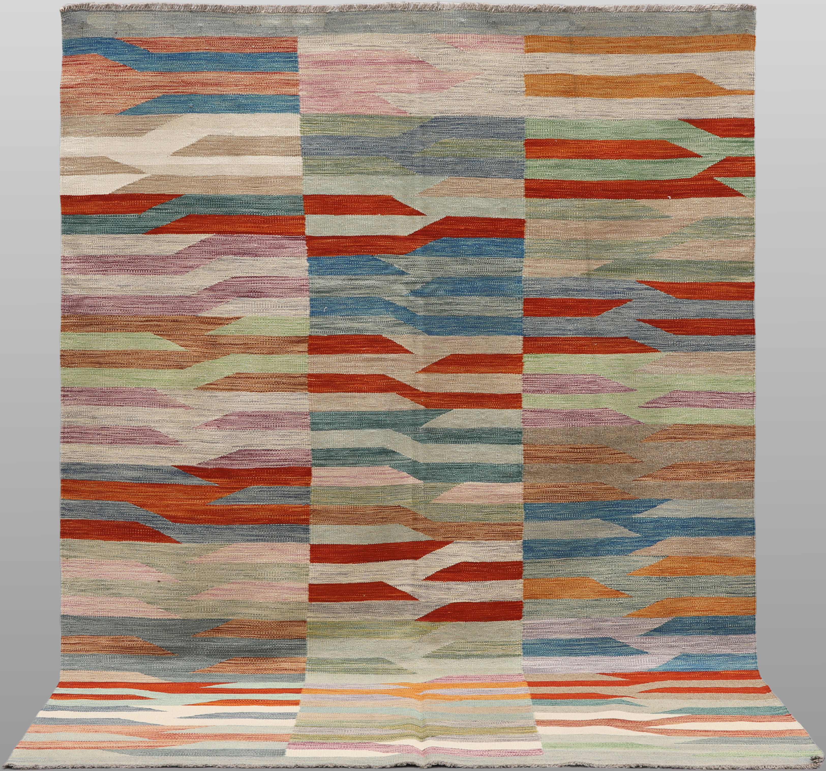 ORIENTMATTA. Kelim modern design, 255 x 173 cm.