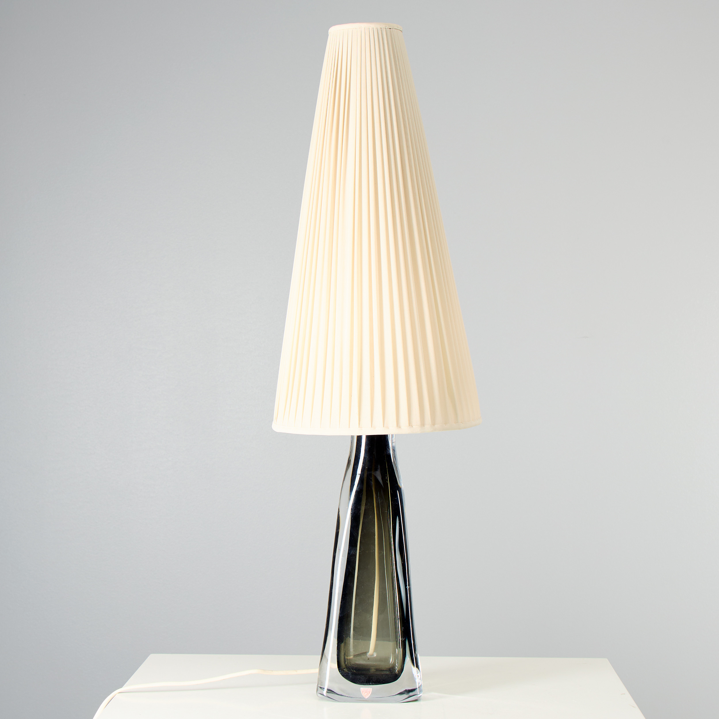 CARL FAGERLUND. Bordslampa, Orrefors, 1960/70-tal.