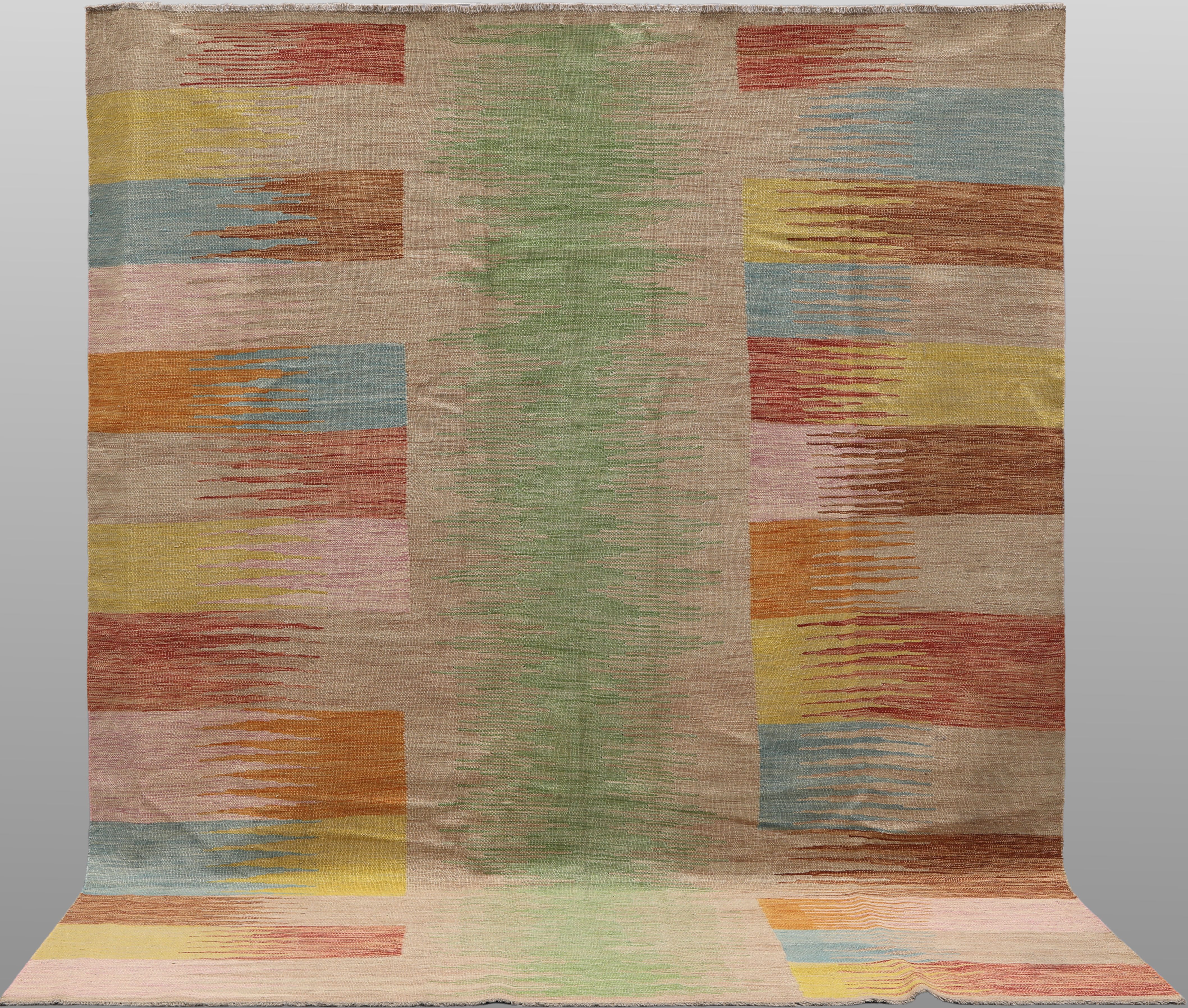 ORIENTMATTA. Kelim modern design, 295 x 236 cm.