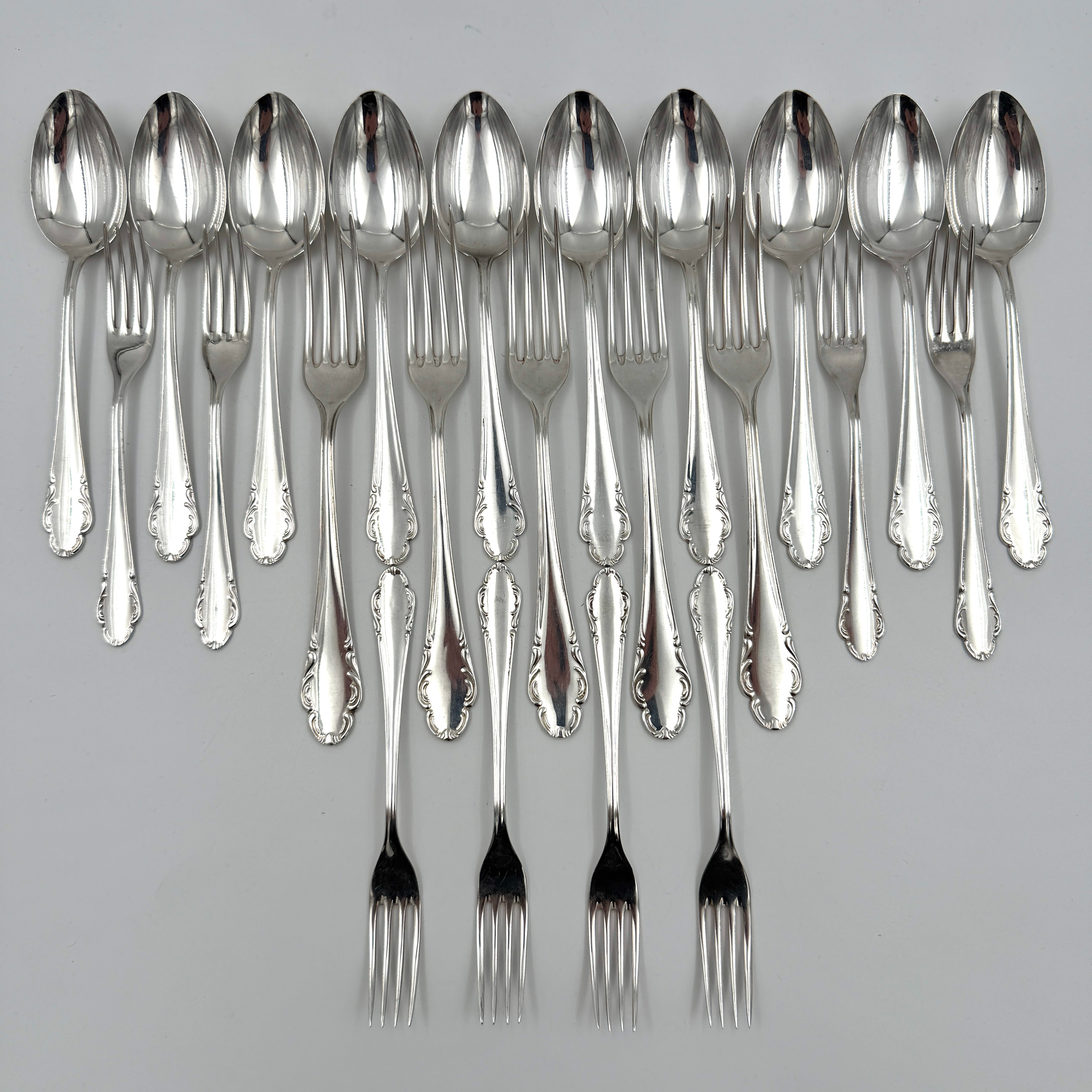 BESTICK, 23 dlr, modell Haga, stämplade för JL Hultman, Stockholm, ca 1930-50-tal, total vikt ca 655 gr.
