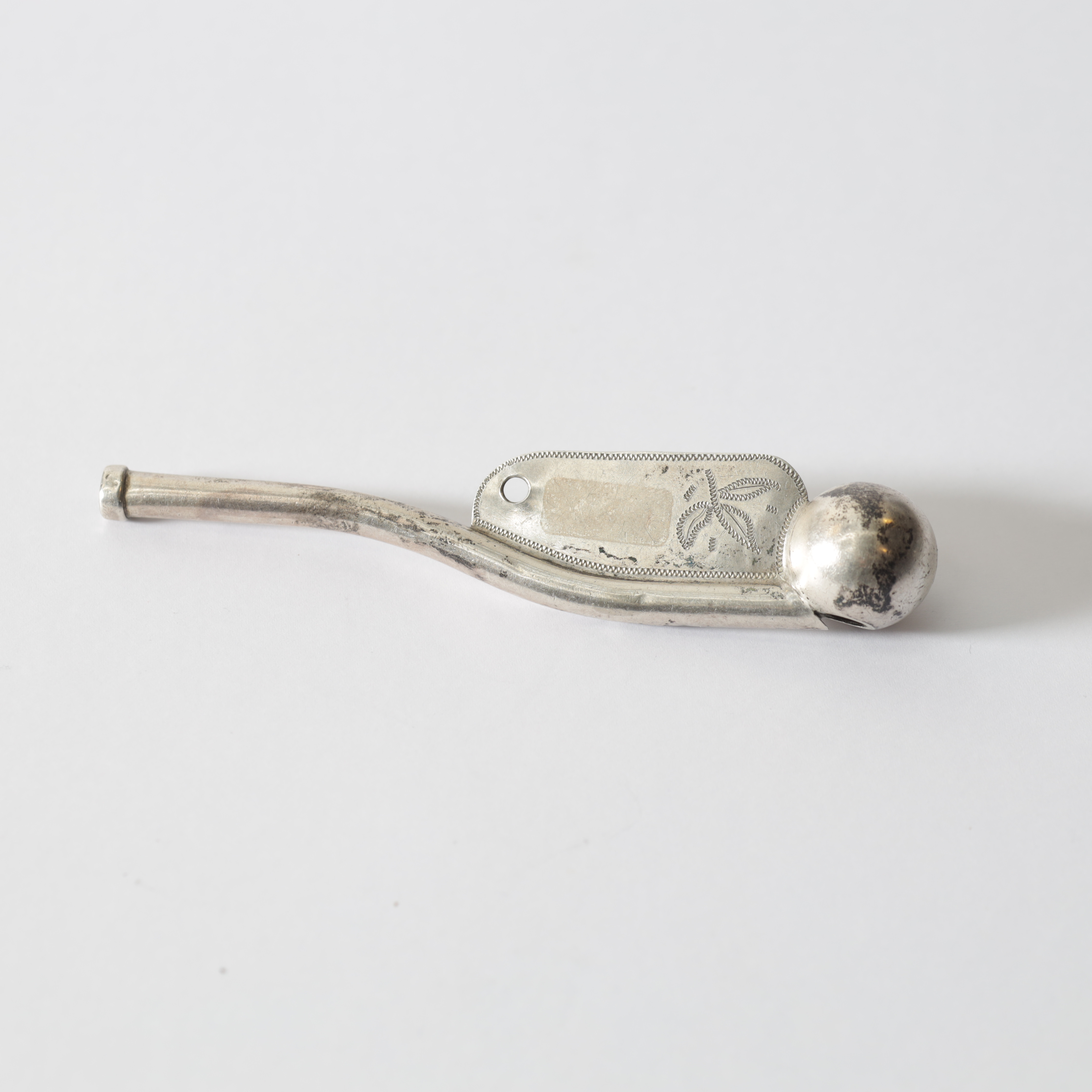 BÅTVISSLA, silver, Guldsmedsaffären i Simrishamn Öst, 1981. Totalvikt ca 19,8 gram.