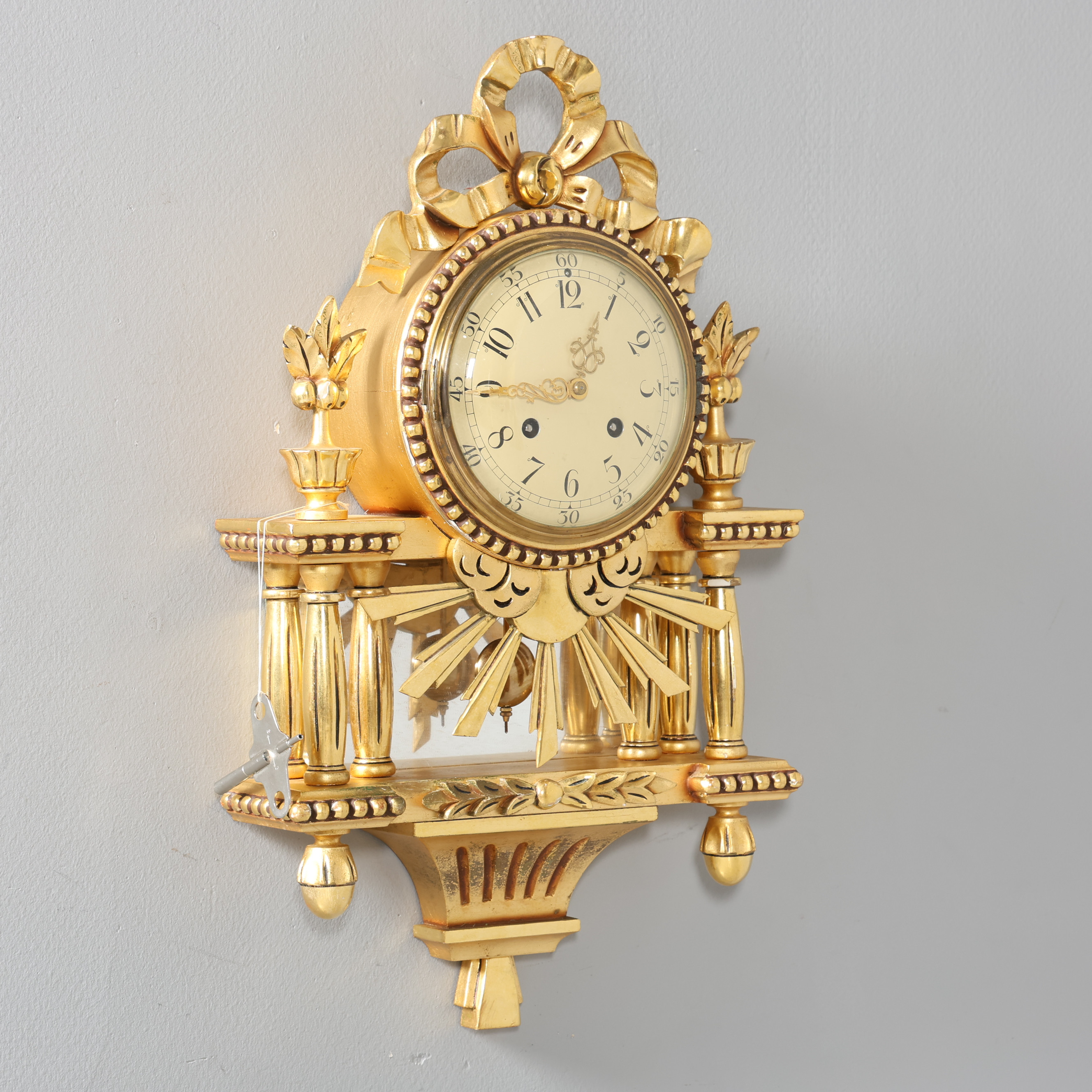 VÄGGPENDYL, förgylld, gustaviansk stil, Westerstrand.