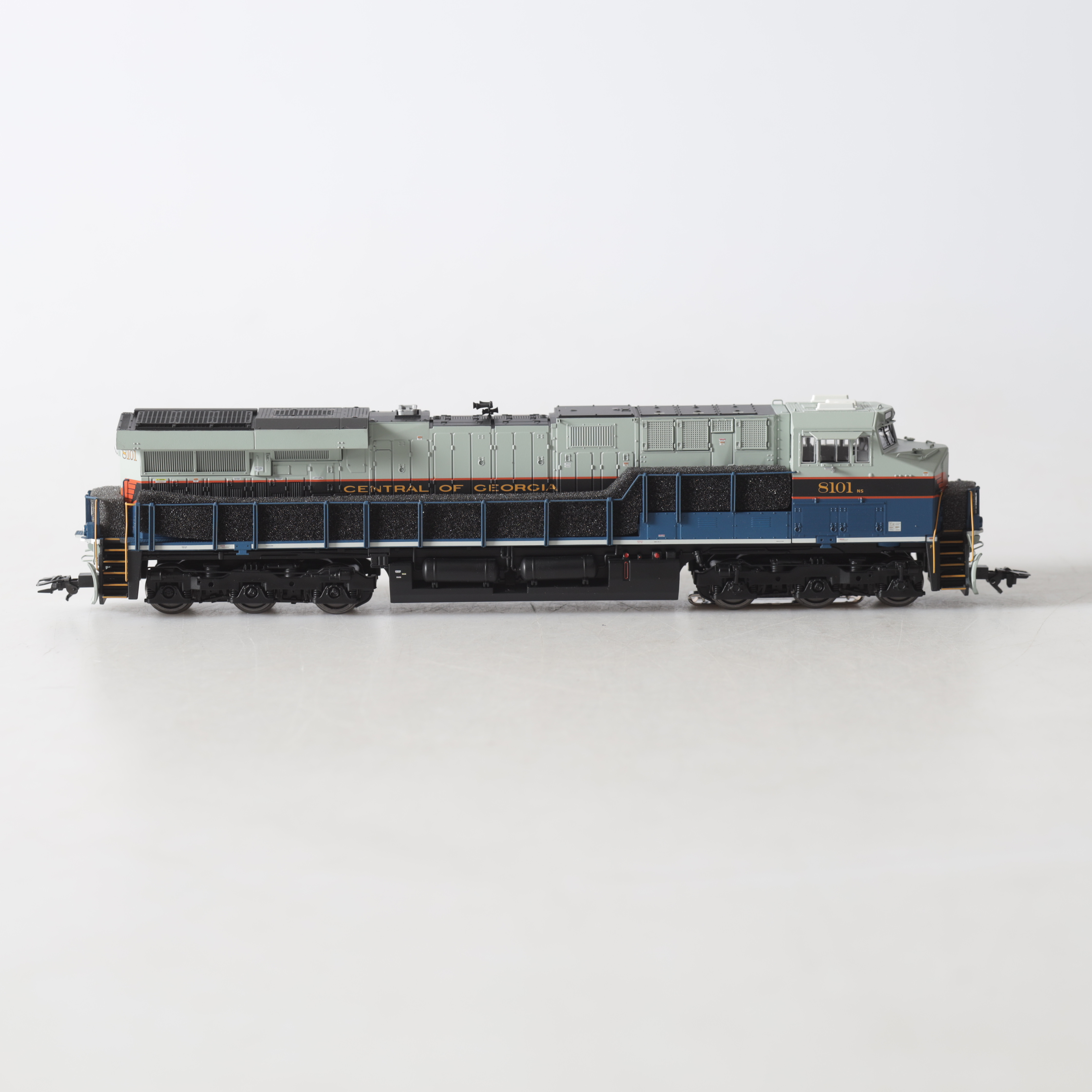 DIESELLOK, H0, 38443, ES44AC "Central of Georgia", Märklin, 2025.