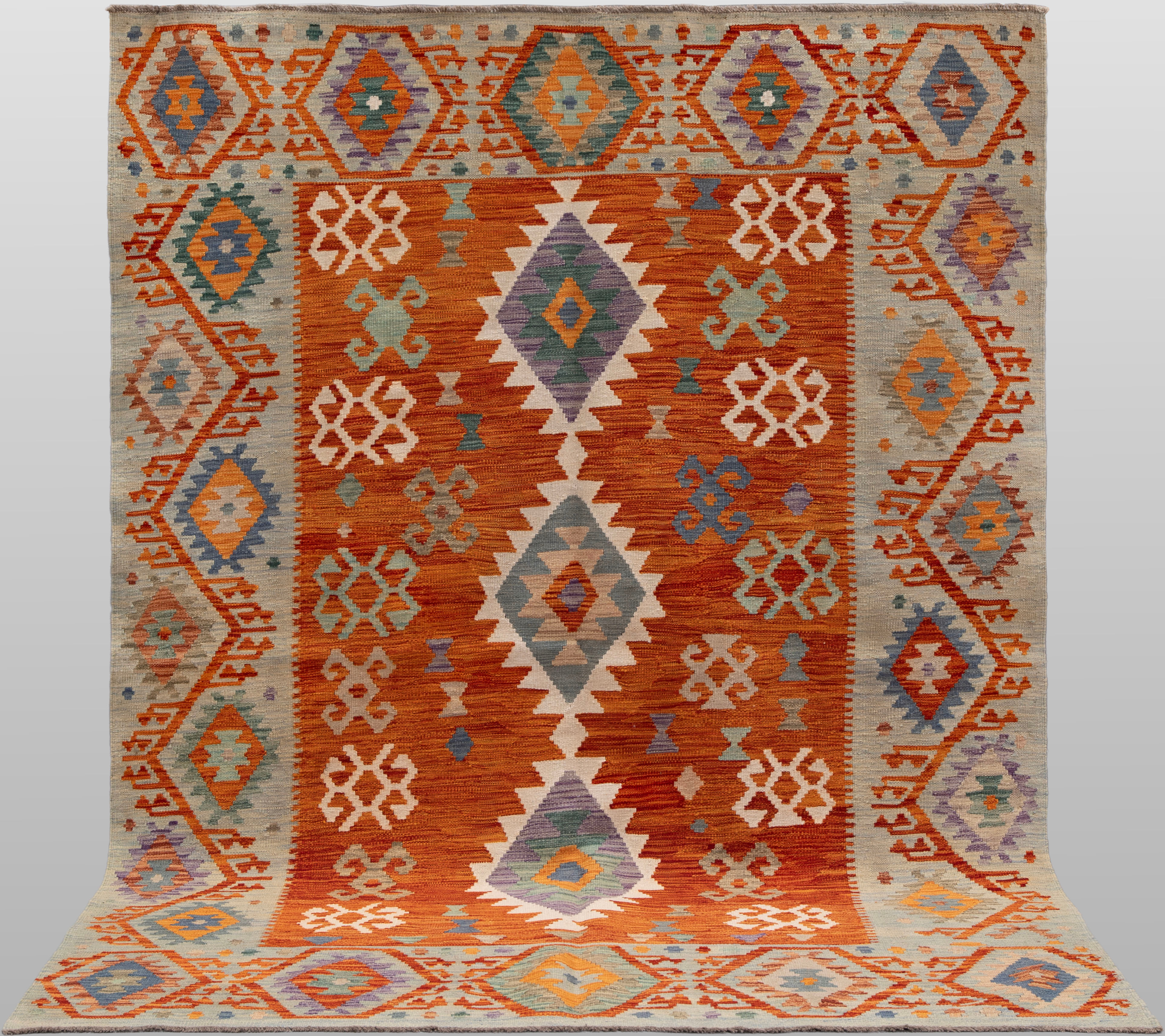 ORIENTMATTA. Kelim klassisk design, 248 x 178 cm.
