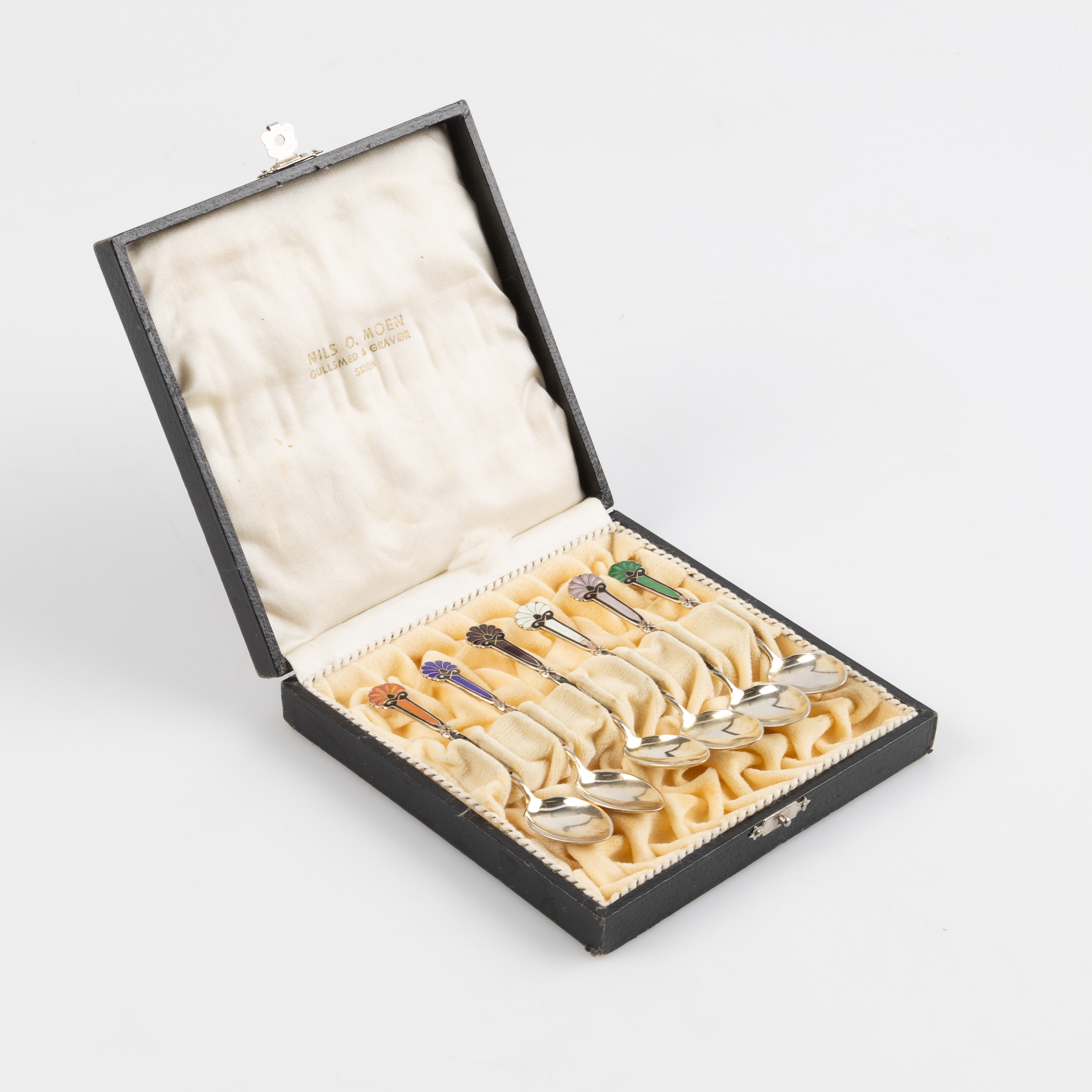 KAFFESKEDAR, Art Déco, silver och emalj, 6 st.