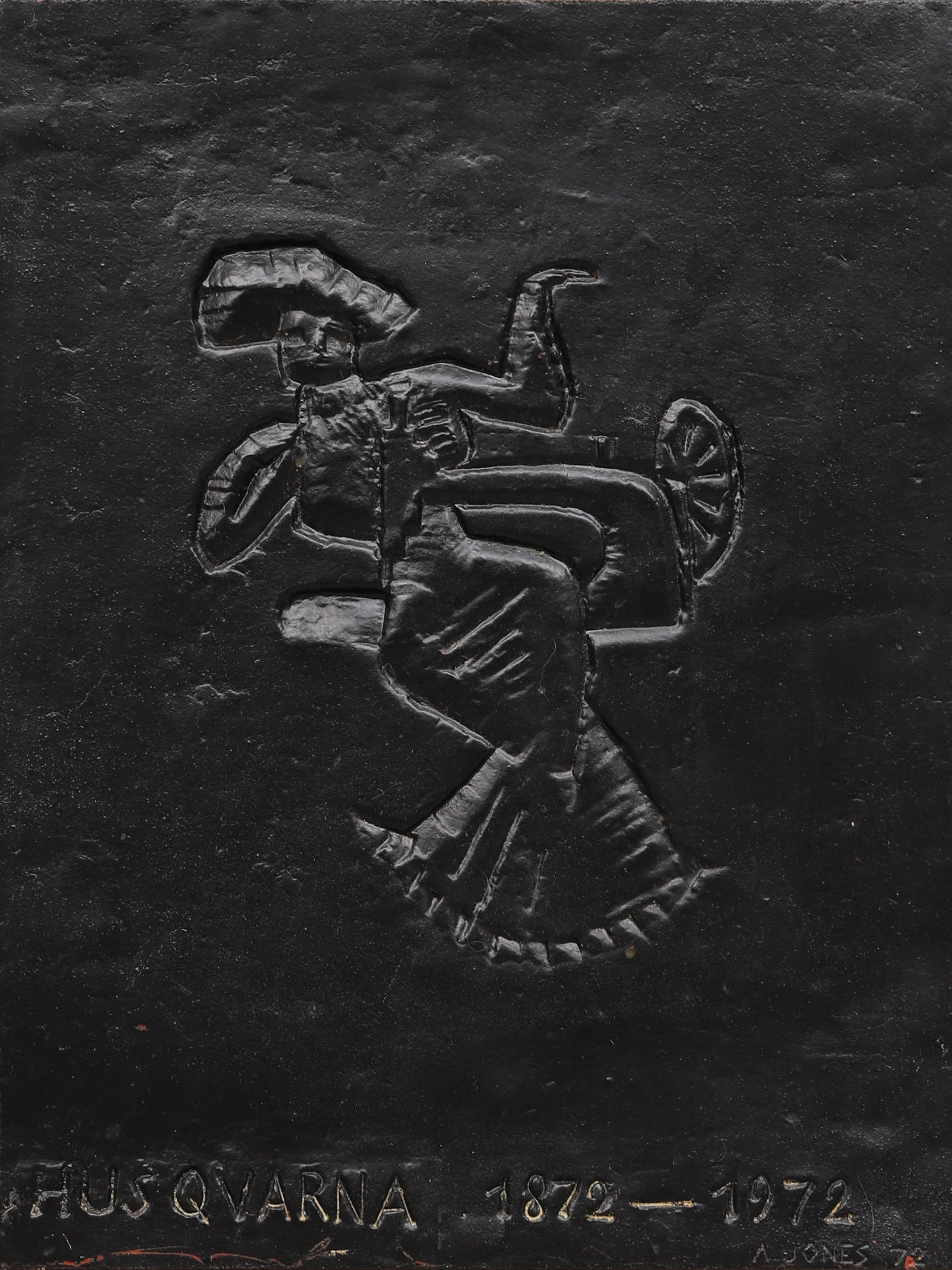 ARNE JONES. Väggrelief, gjutjärn, Husqvarna, signerad och daterad 72.