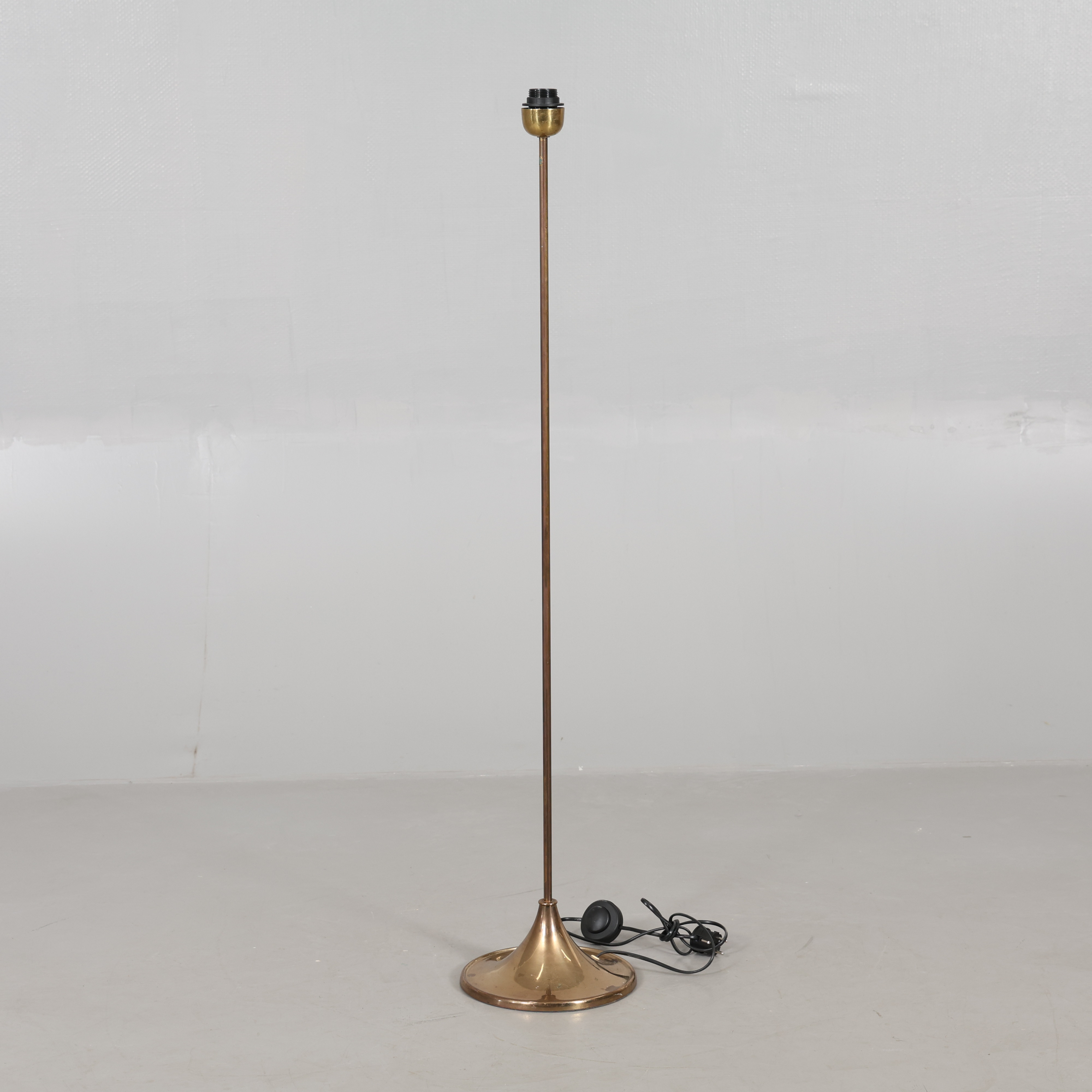 GOLVLAMPA, modell "G-024", Bergboms.