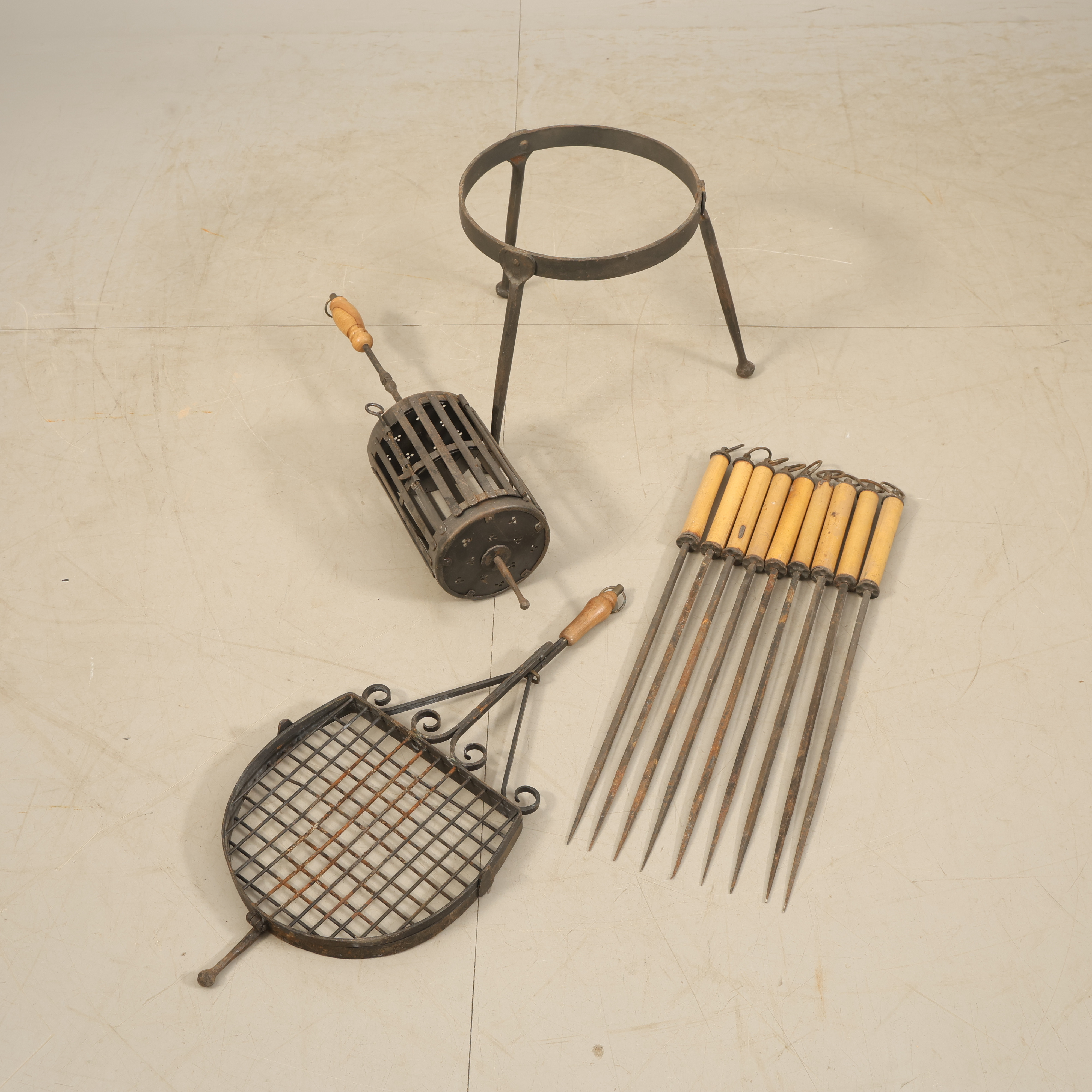 GRILLREDSKAP, trä/metall.