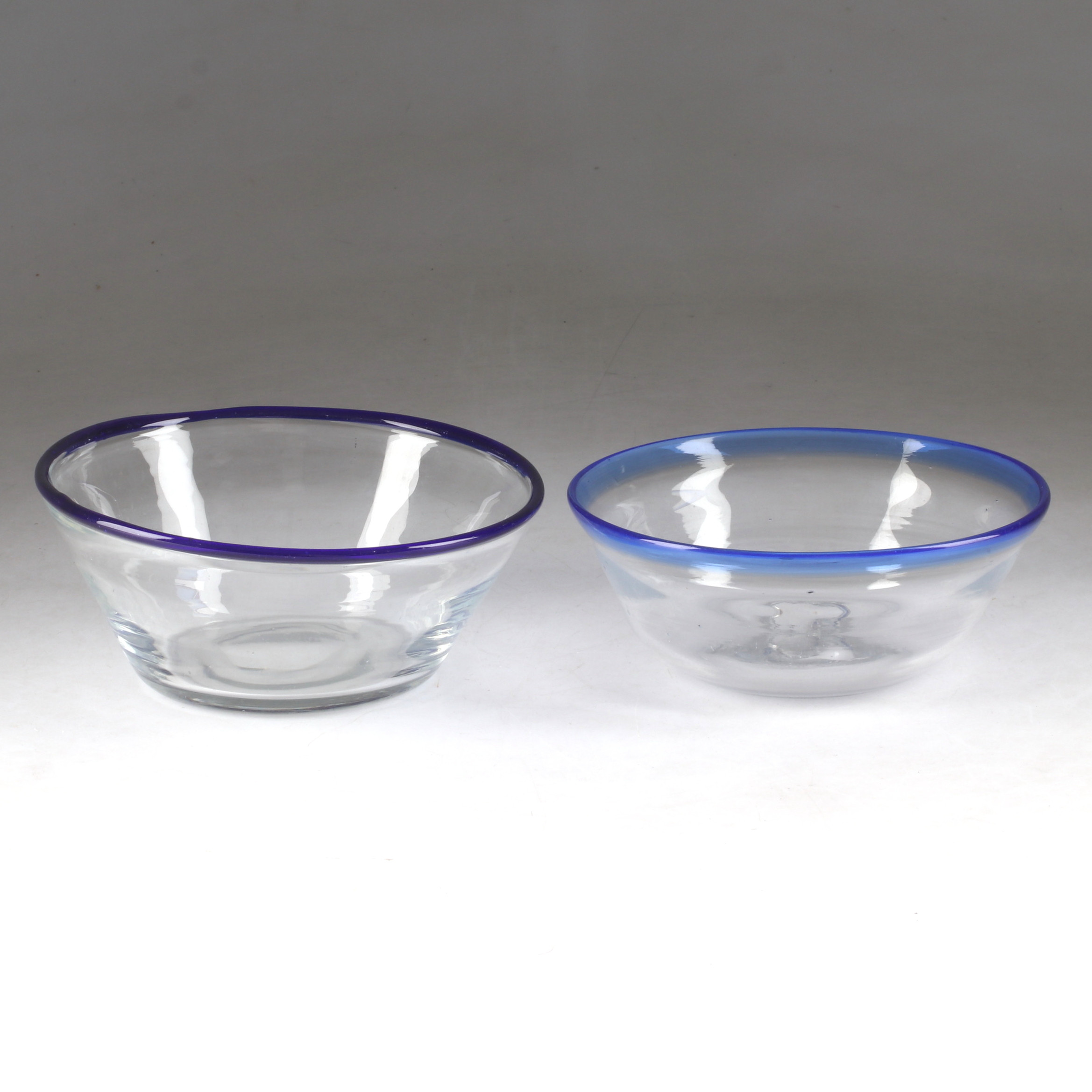 FILBUNKAR 2 st, glas, 18/1900-tal.