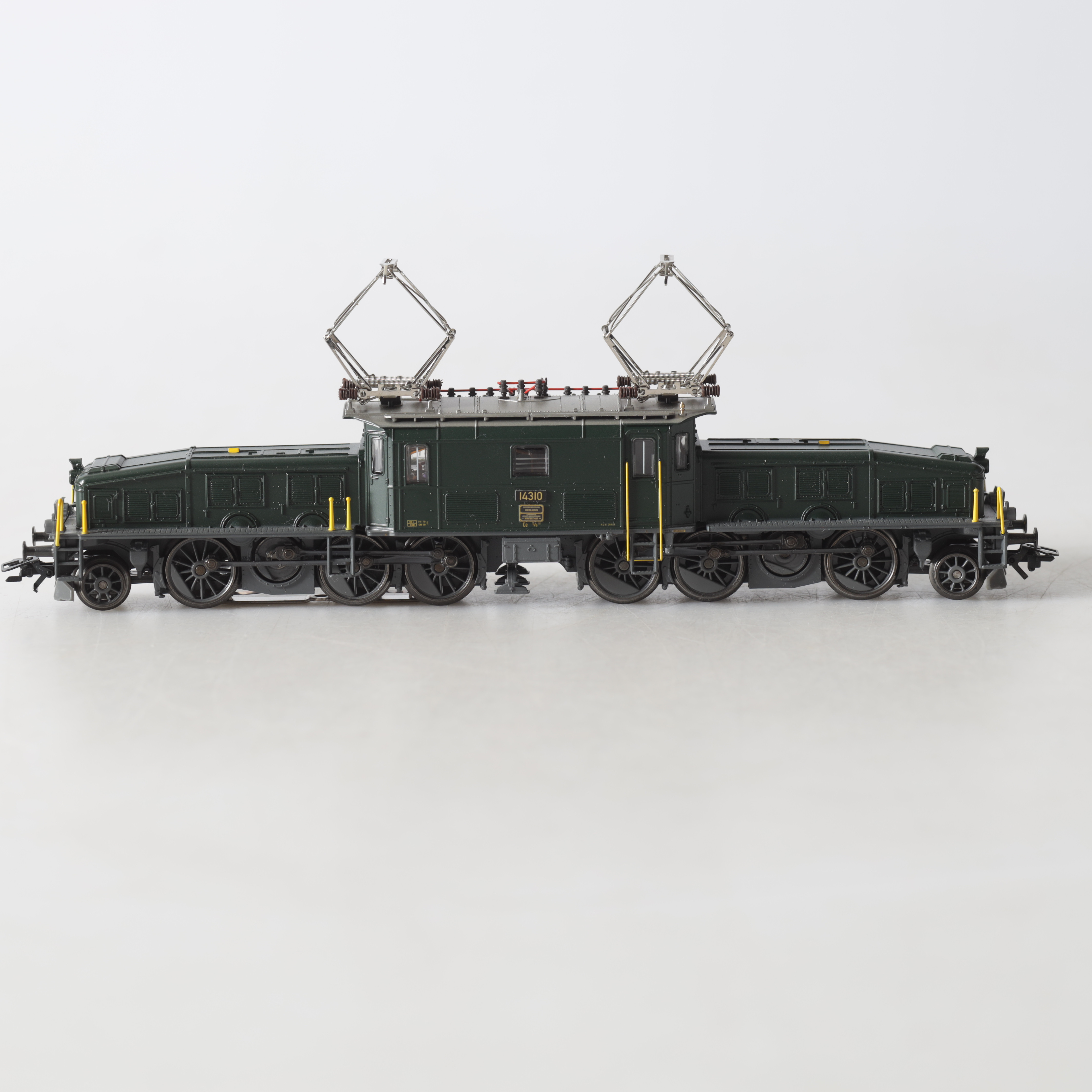 ELLOK, 39560, H0, "Krokodilen", Ce 6/8, 14310, Märklin.