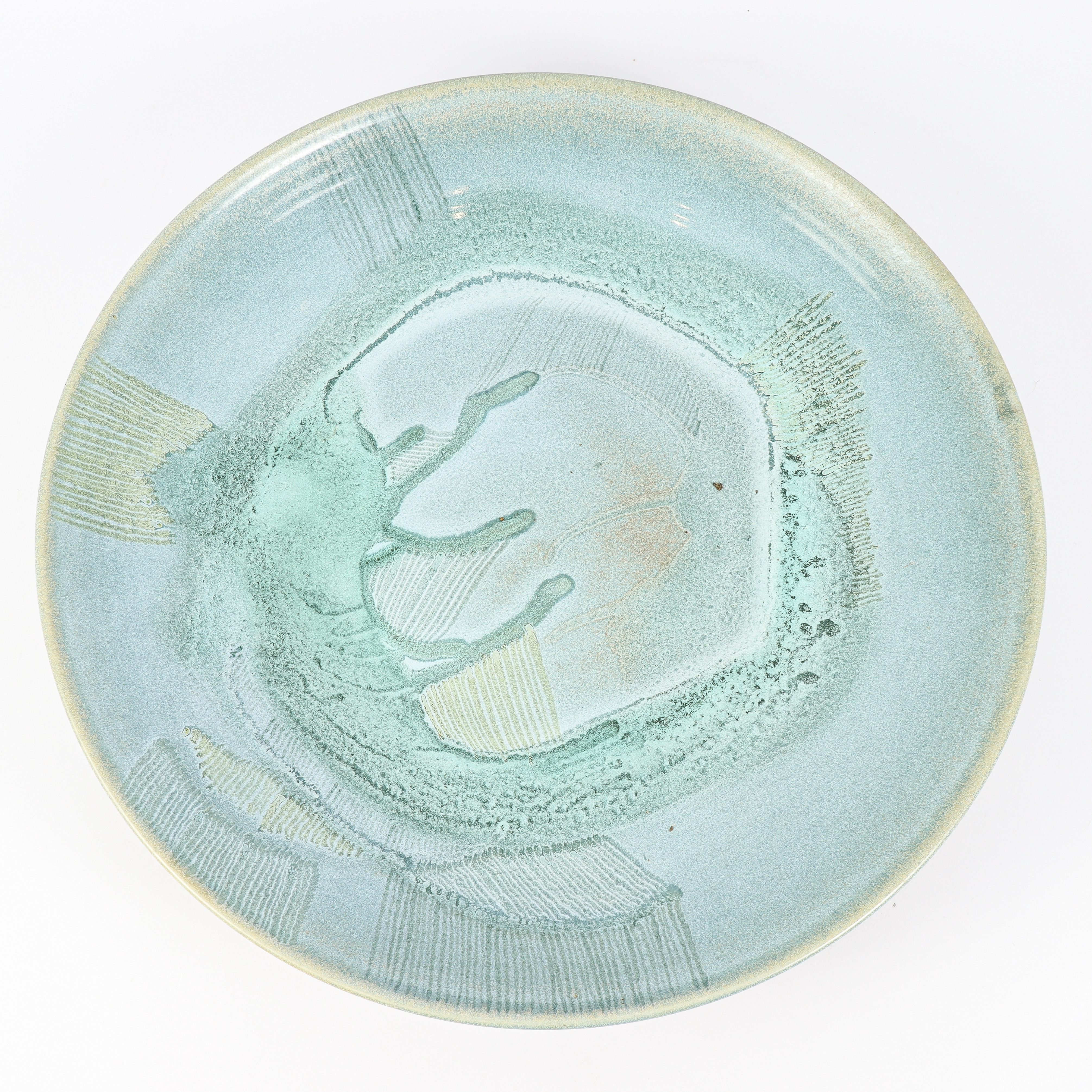 KARIN LÖÖF. Fat, keramik, signerat.