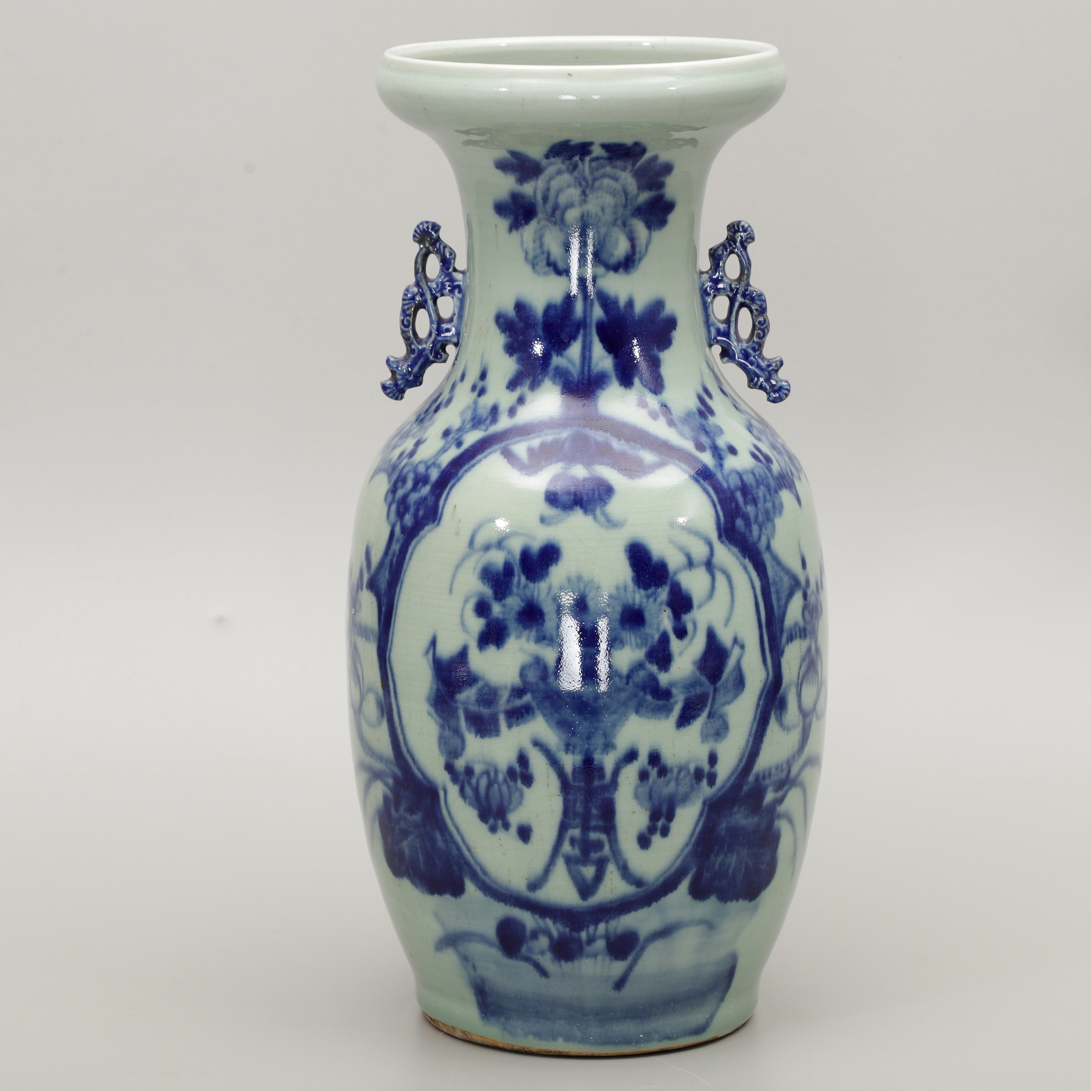 HÄNKELURNA, porslin, Kina, 1800-tal.