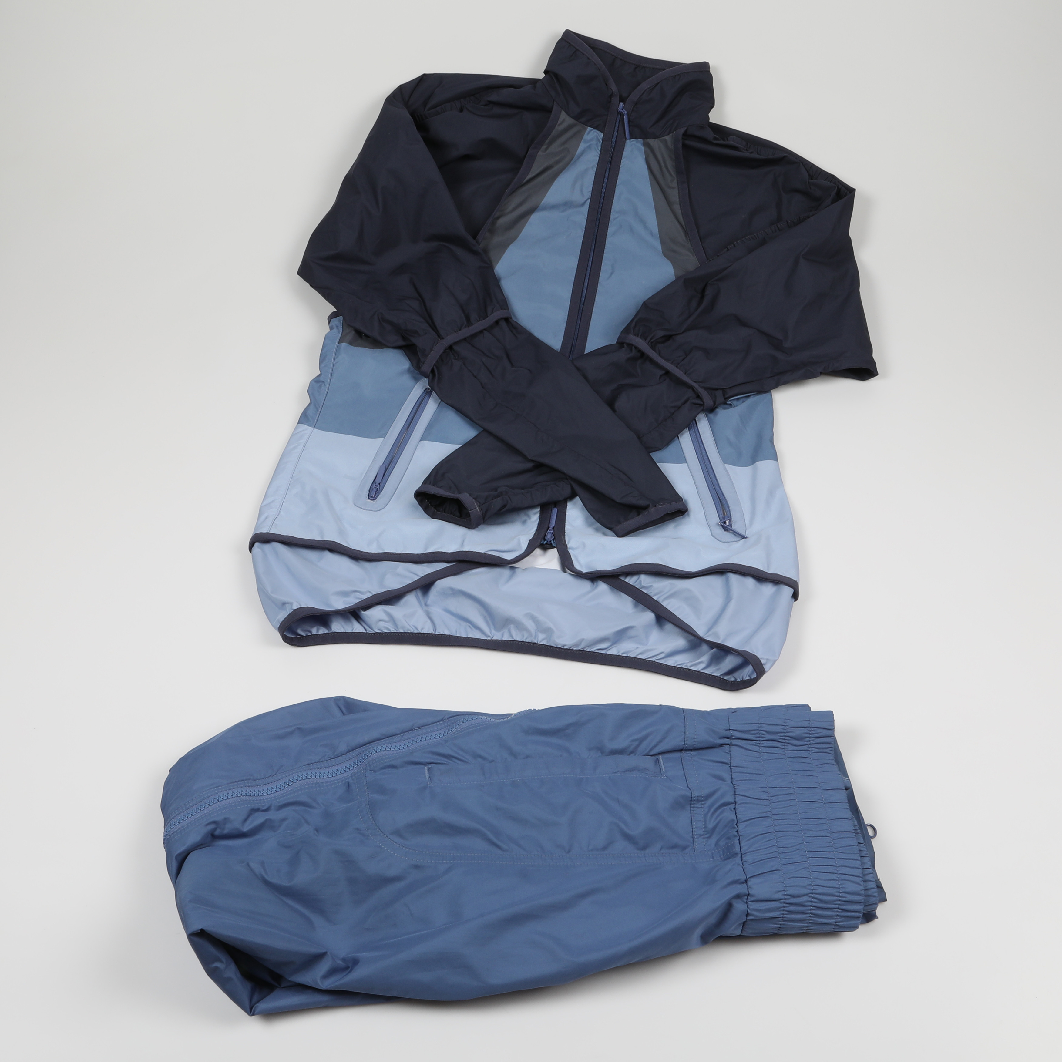 STELLA MCCARTNEY. Träningskläder, 2 delar, "StellaSport", Adidas.