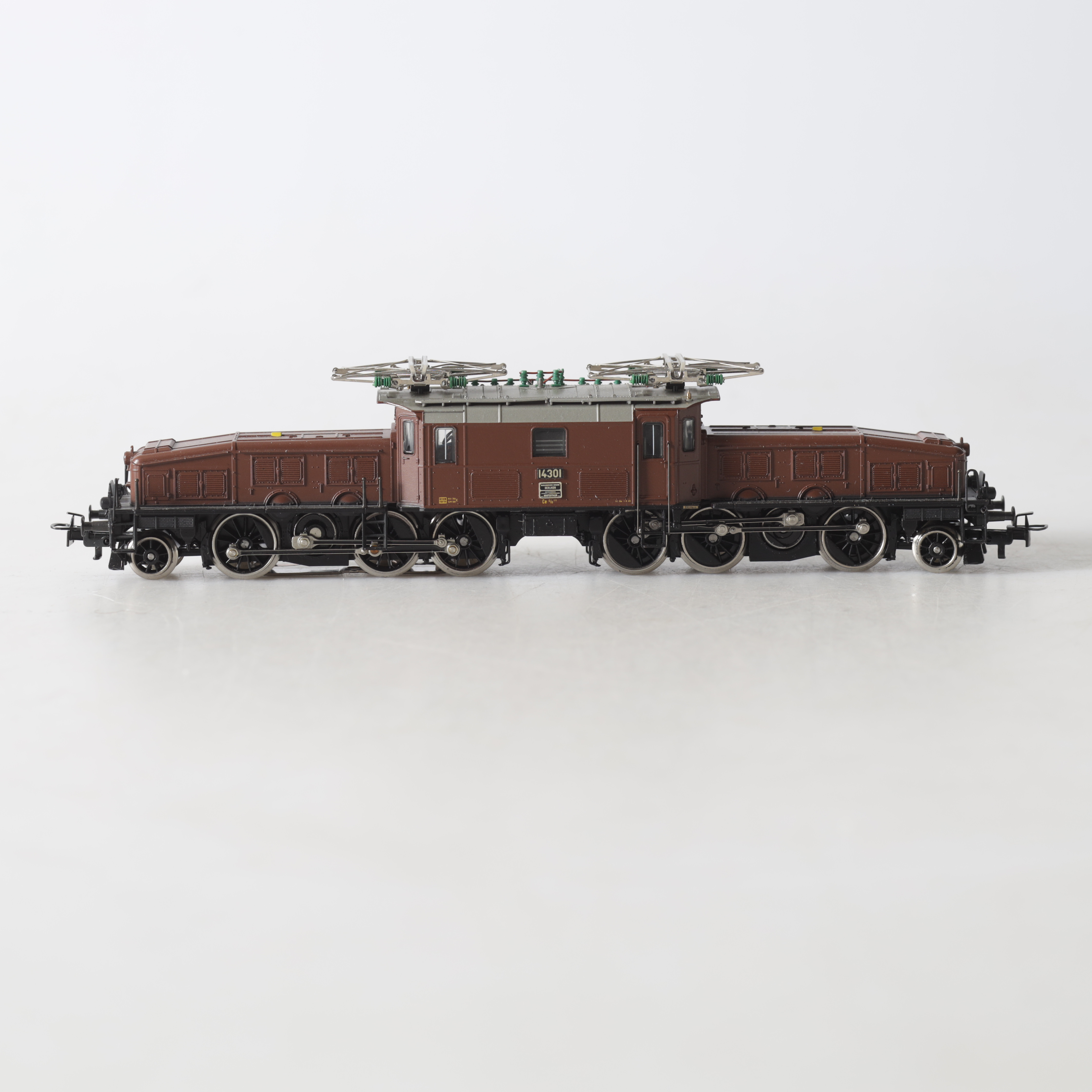 ELLOK, 3352, H0, "Krokodil", Ce 6/8, 14301, Märklin.