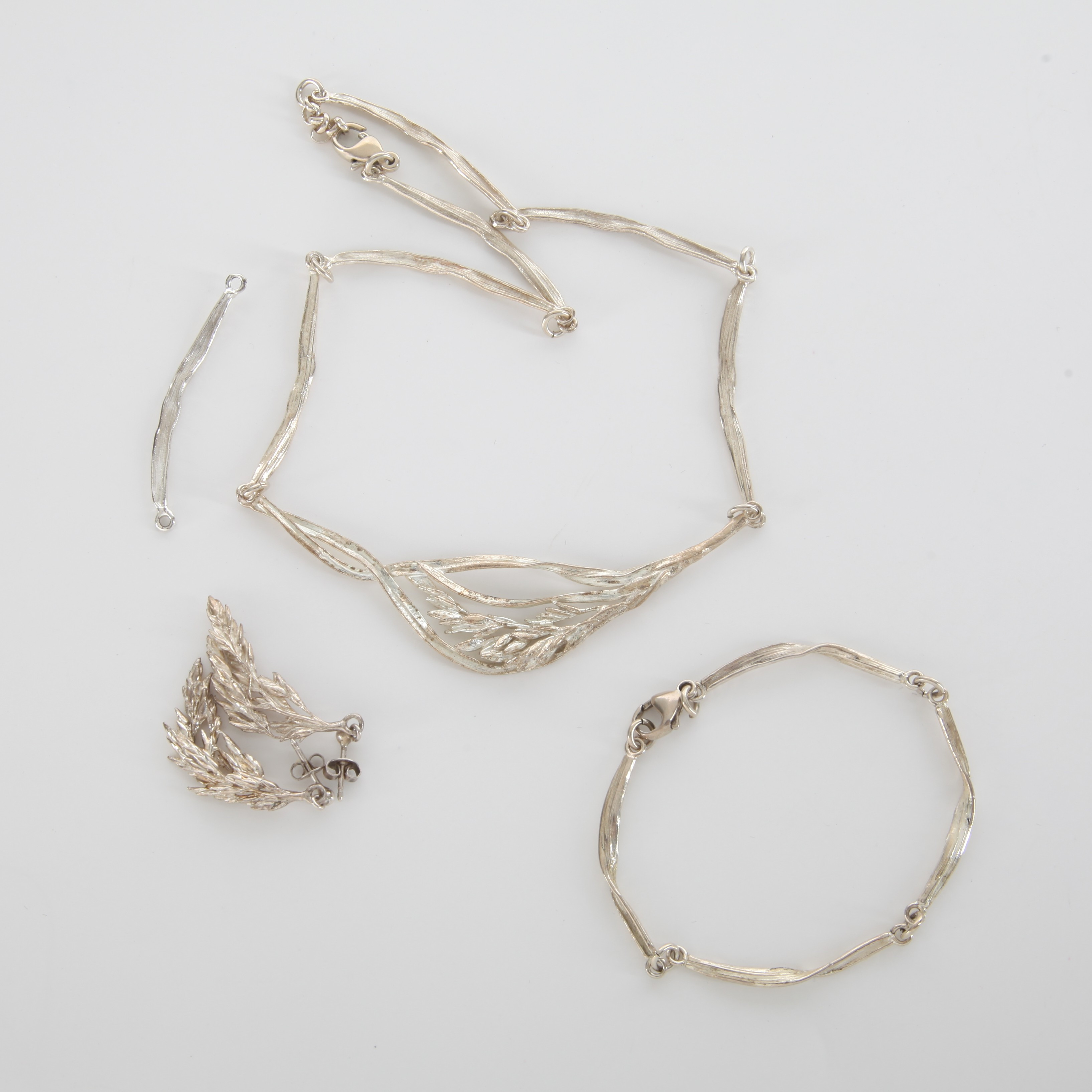 SMYCKESET FLORA DANICA, 3 delar, Sterlingsilver.