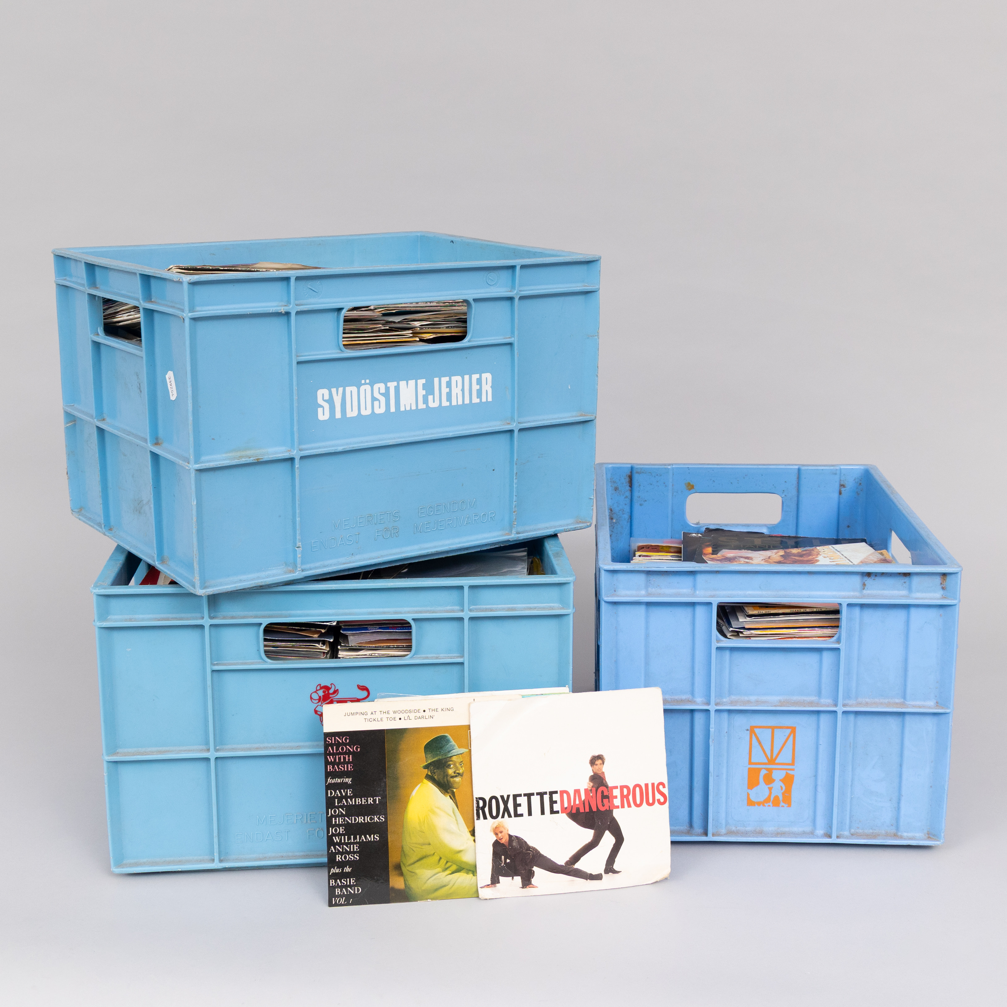 SINGLAR, ca 1000 st, vinyl, blandade artister.
