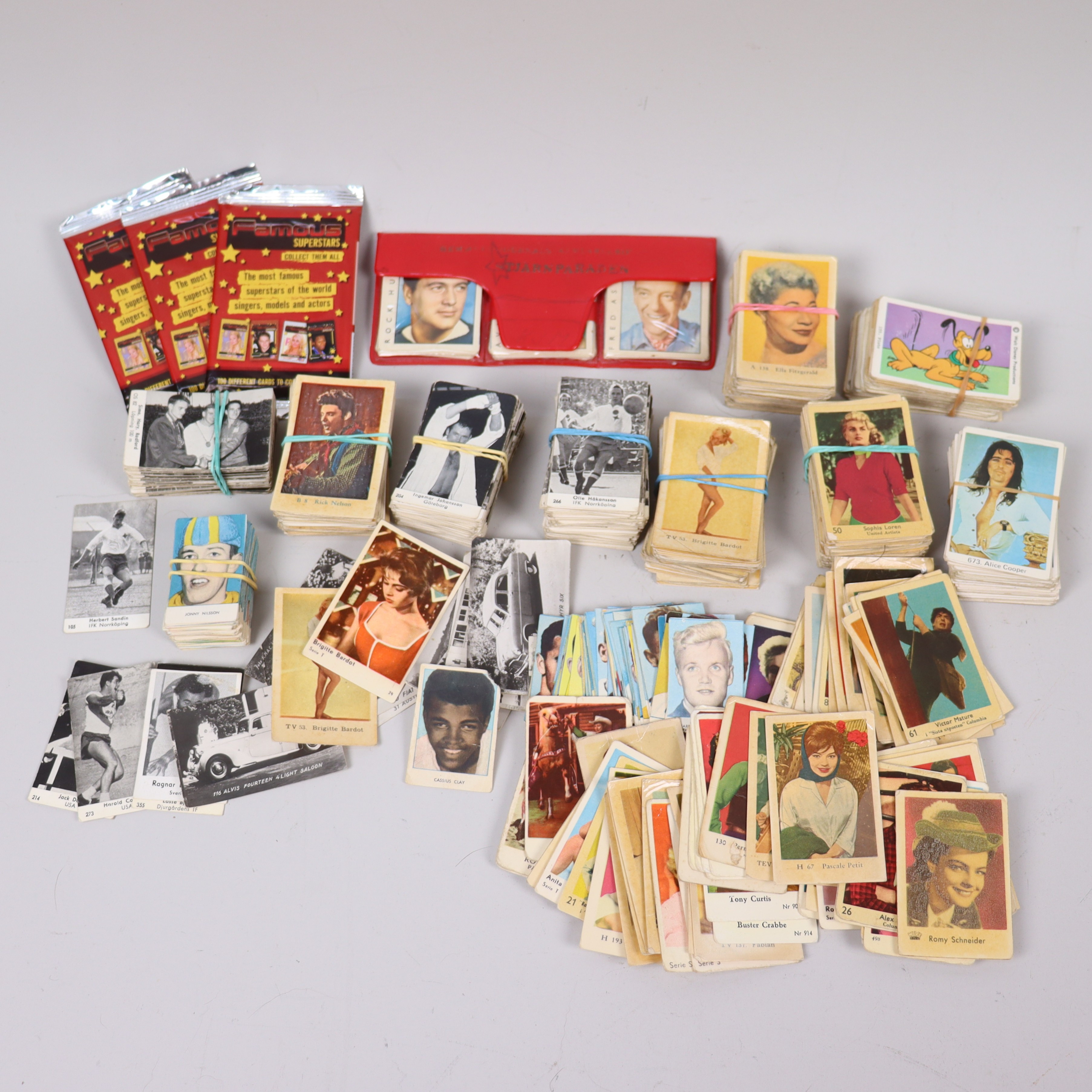 SAMLARBILDER, filmisar och sport, Cassius Clay, Brigitte Bardot, Alice Cooper, Elvis Presley mm.