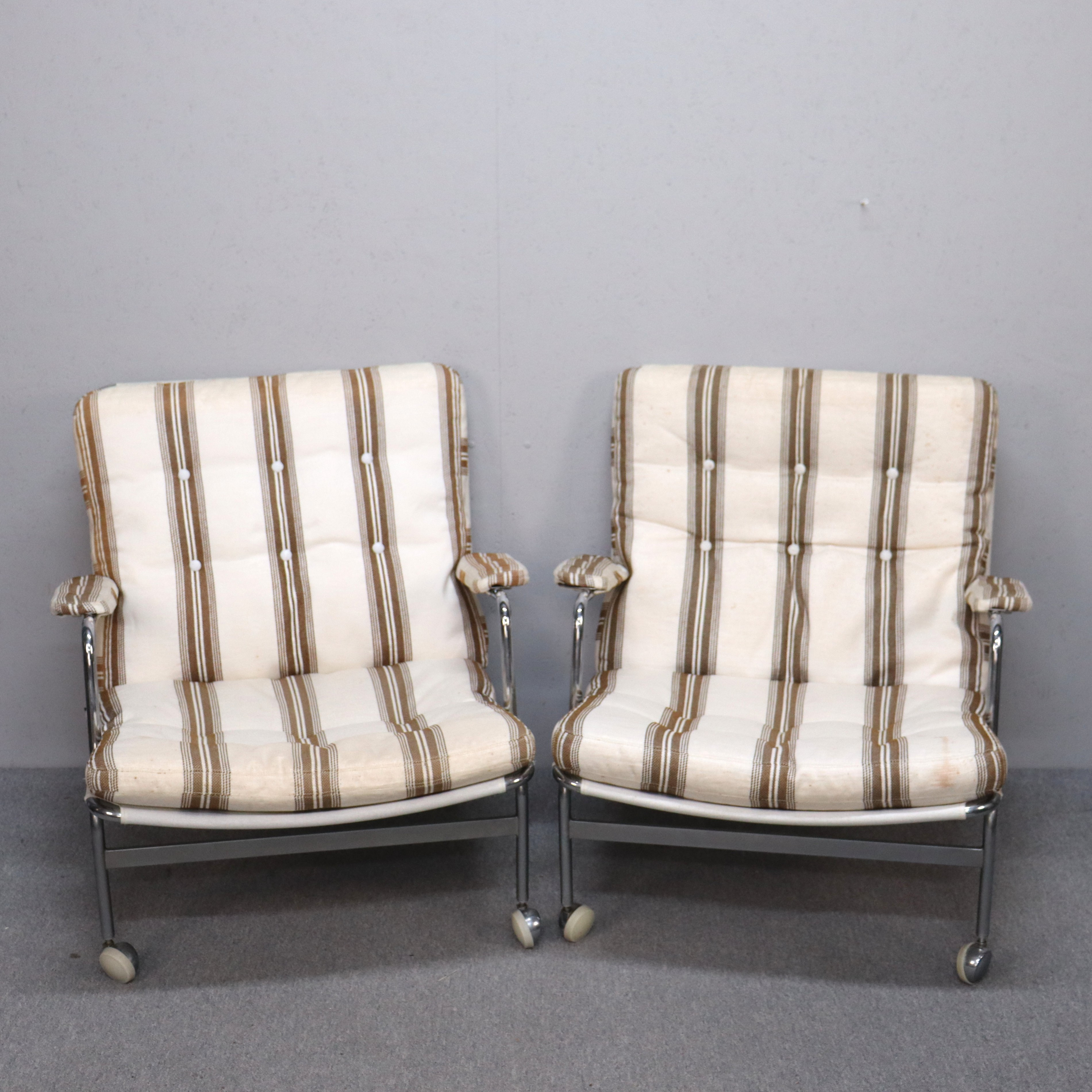 BRUNO MATHSSON. "Karin", Dux, fåtöljer, 1970/80-tal, 1 par.