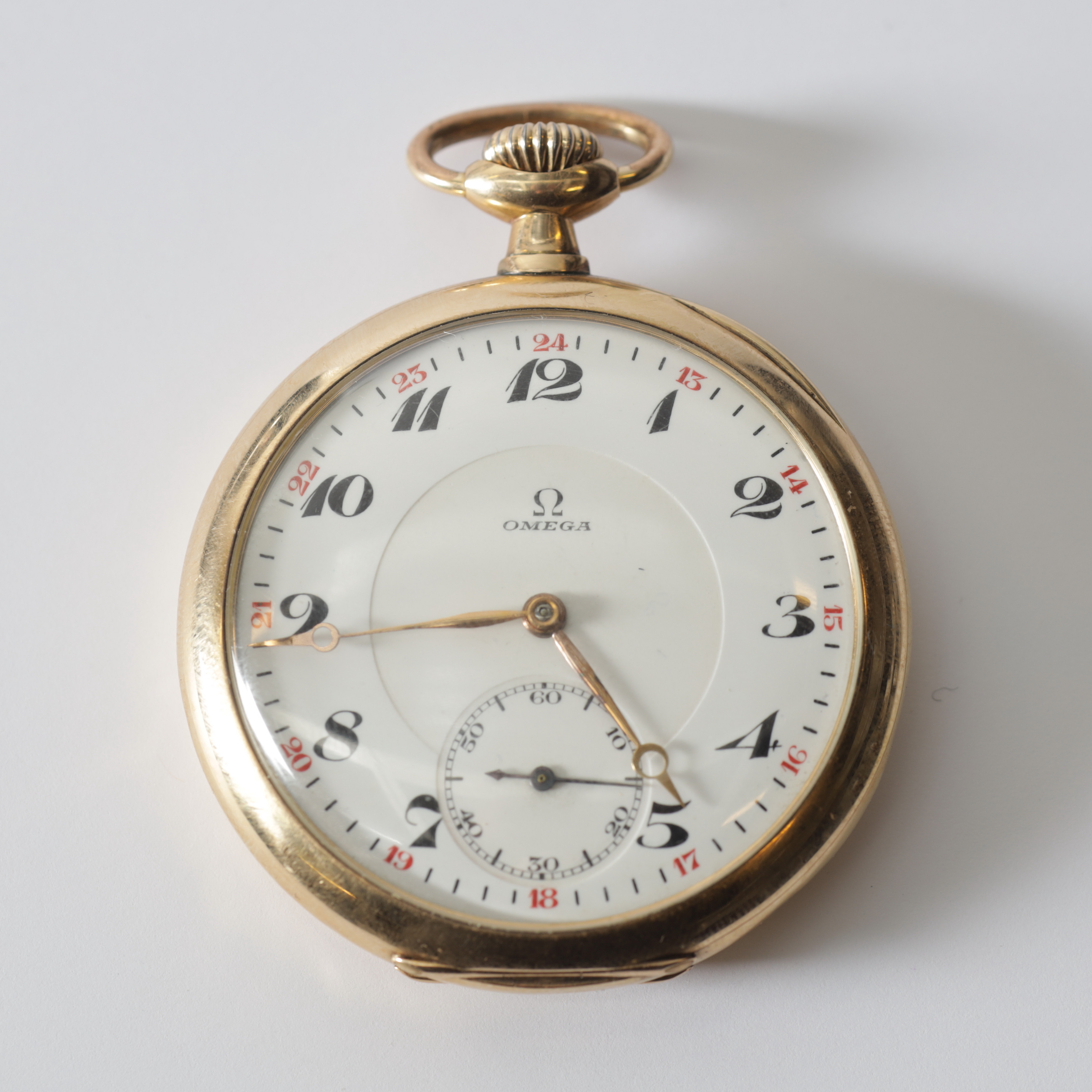 FICKUR, Omega, 14K guld, 1920-tal. Totalvikt ca 89,9 gram.