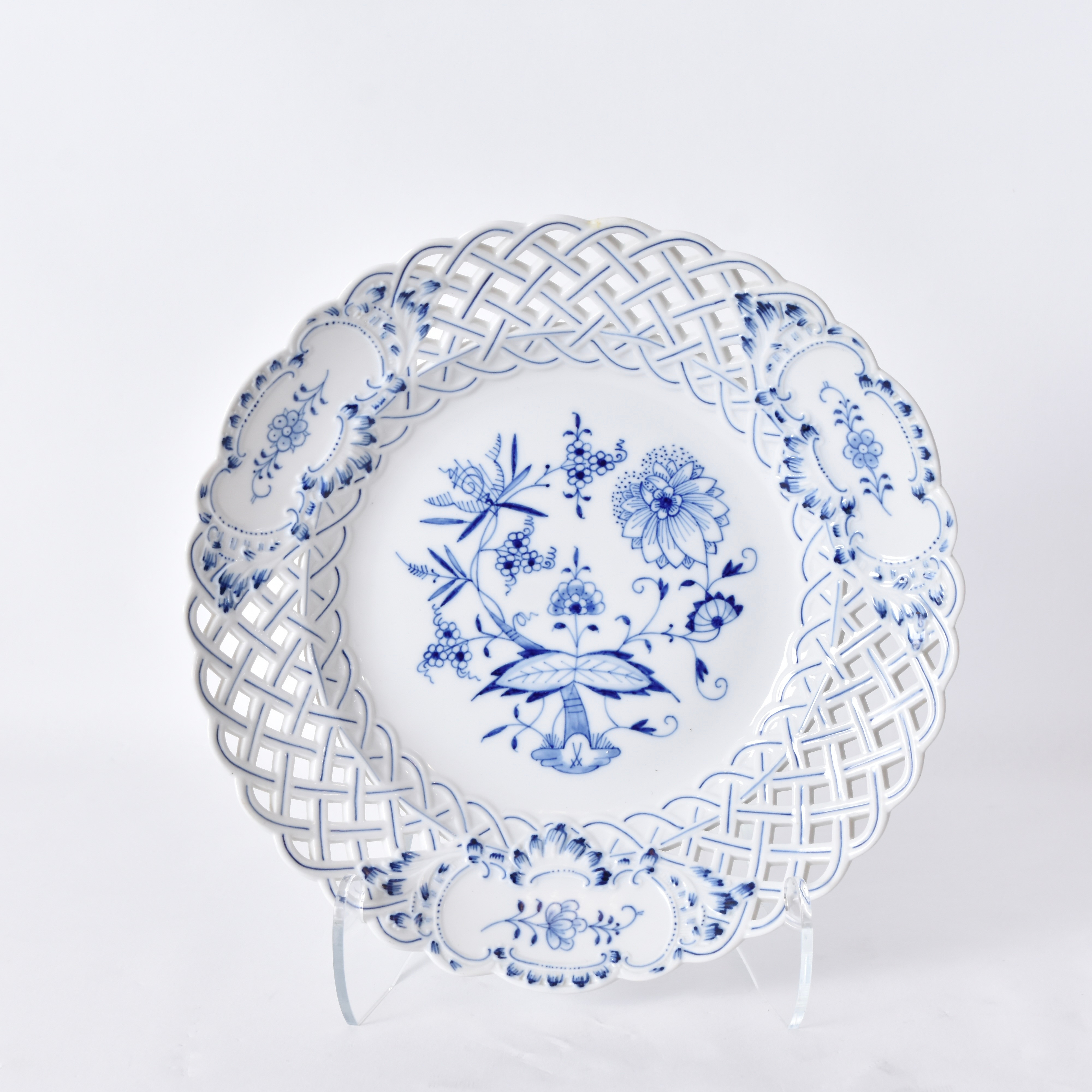 GALLERFAT, porslin, Meissen, Lökmönstret.