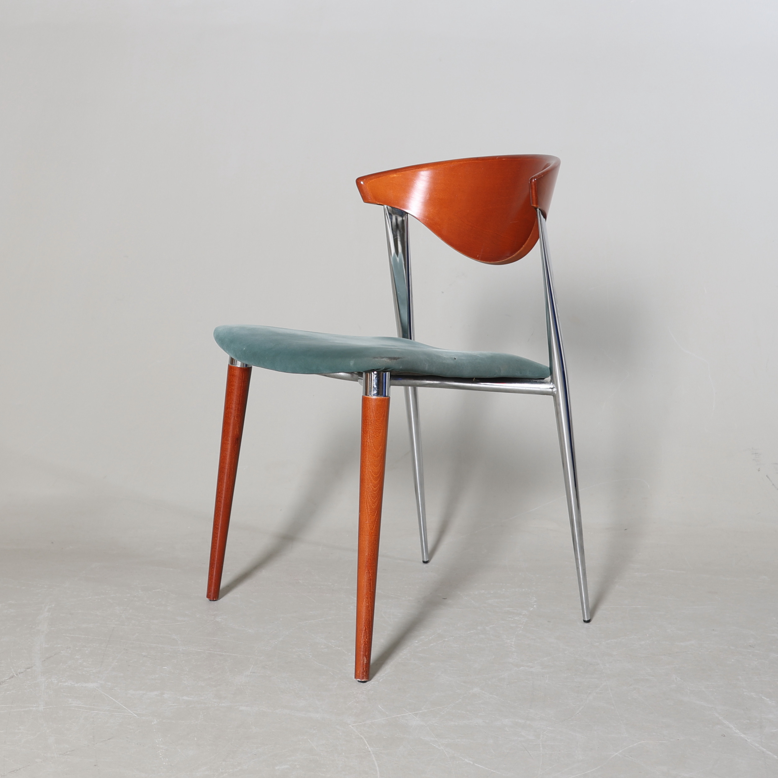 STOL, metall & lackat trä, Capdell, Spain, 1900-tal.