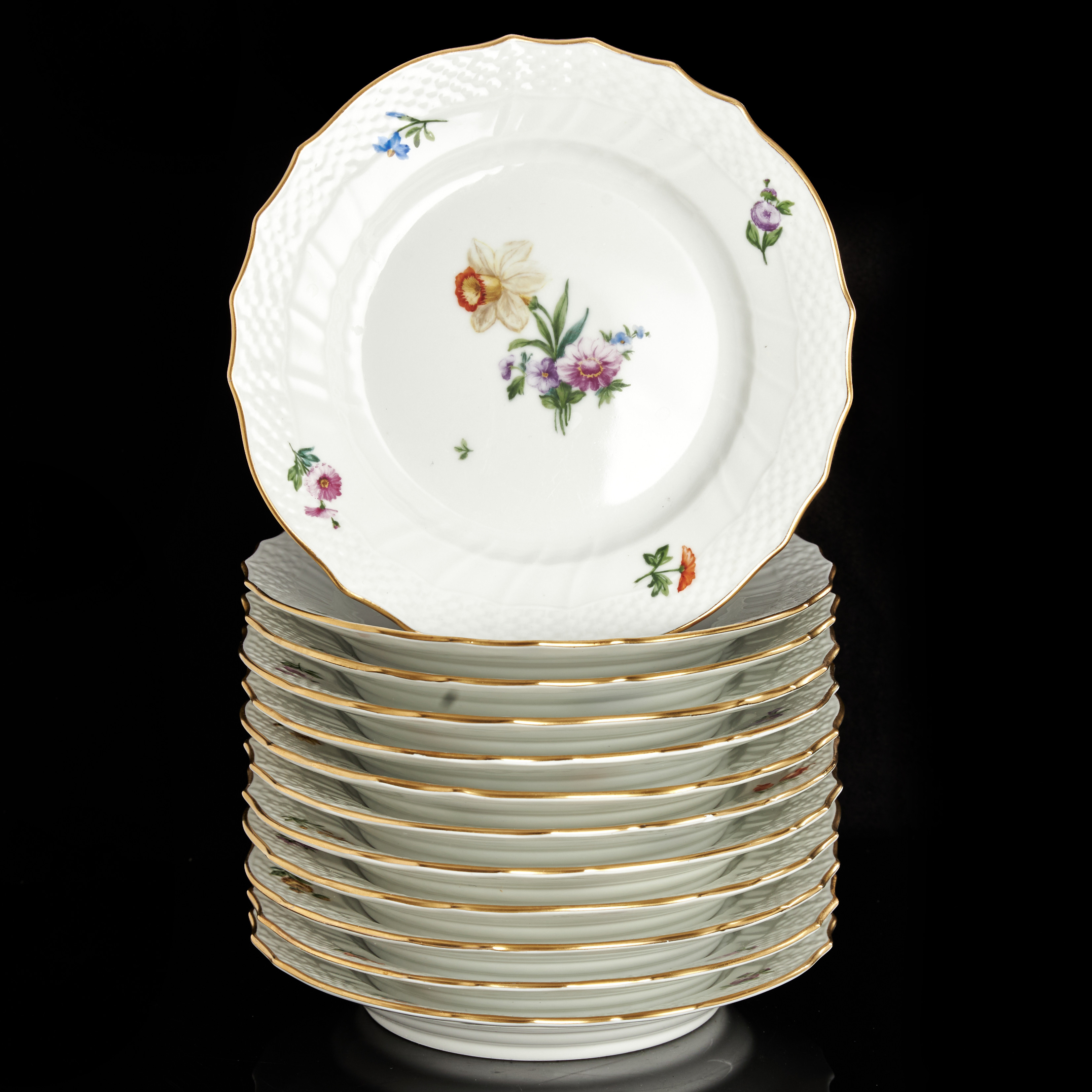 ASSIETTER, 12 st, porslin, "Sachsisk Blomst", Royal Copenhagen, Danmark.