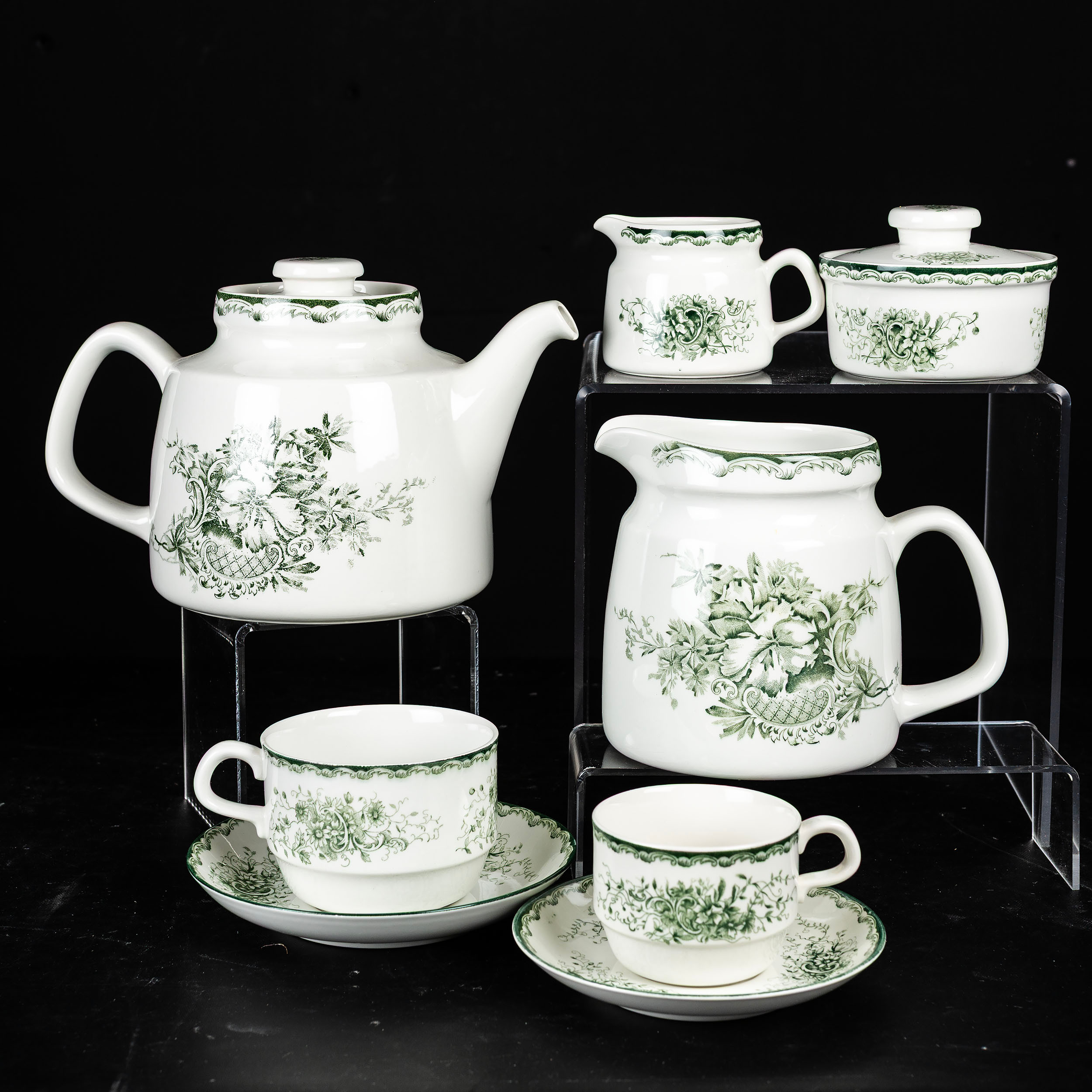 KAFFE & TESERVIS, 44 delar, "Grön Anna", Rörstrand.