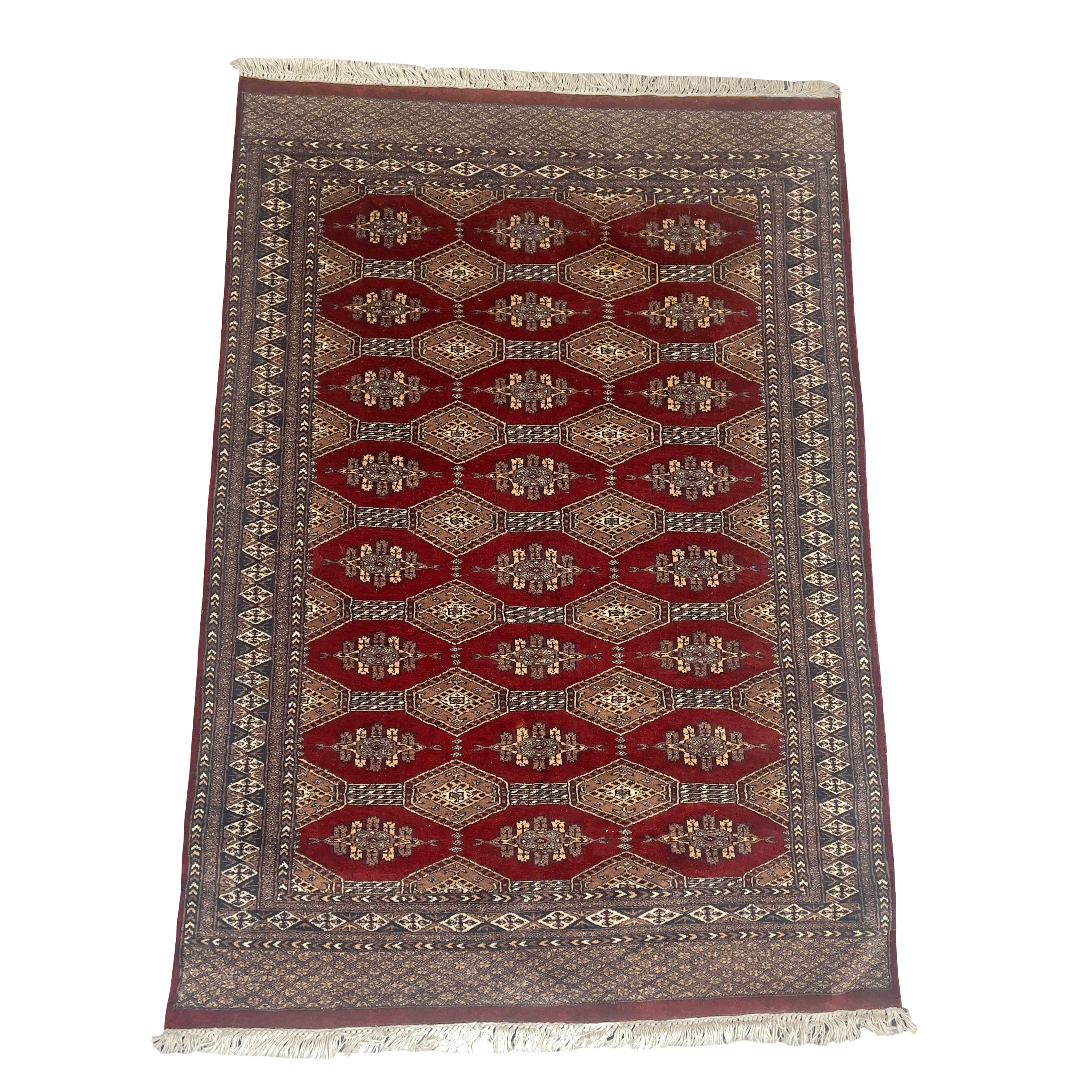 MATTA. Handknuten, troligen Bokhara, Pakistan, ca 177x124 cm.