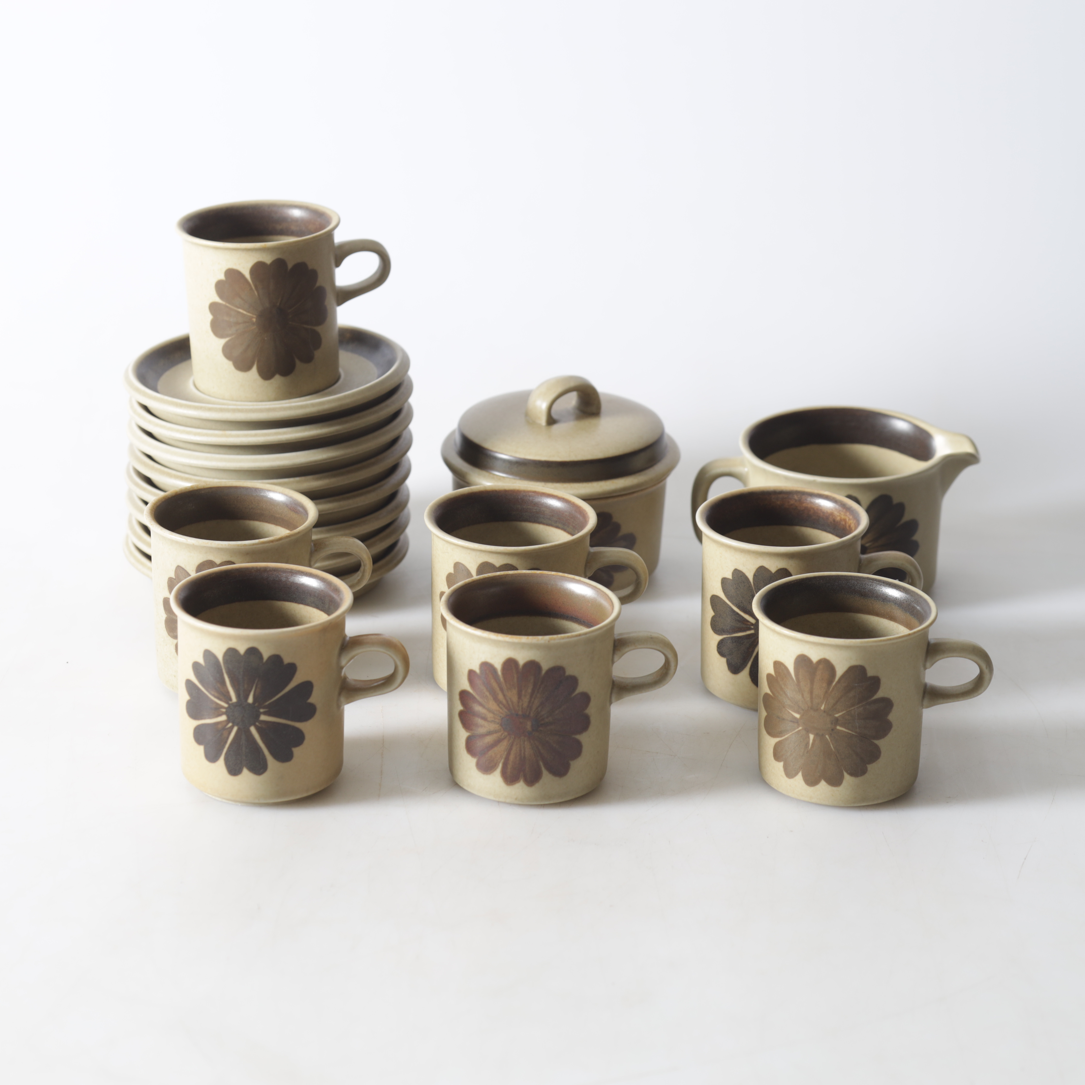 OLGA OSOL. kaffeservis, 10 delar, stengods, "Tunturi", Arabia, Finland.