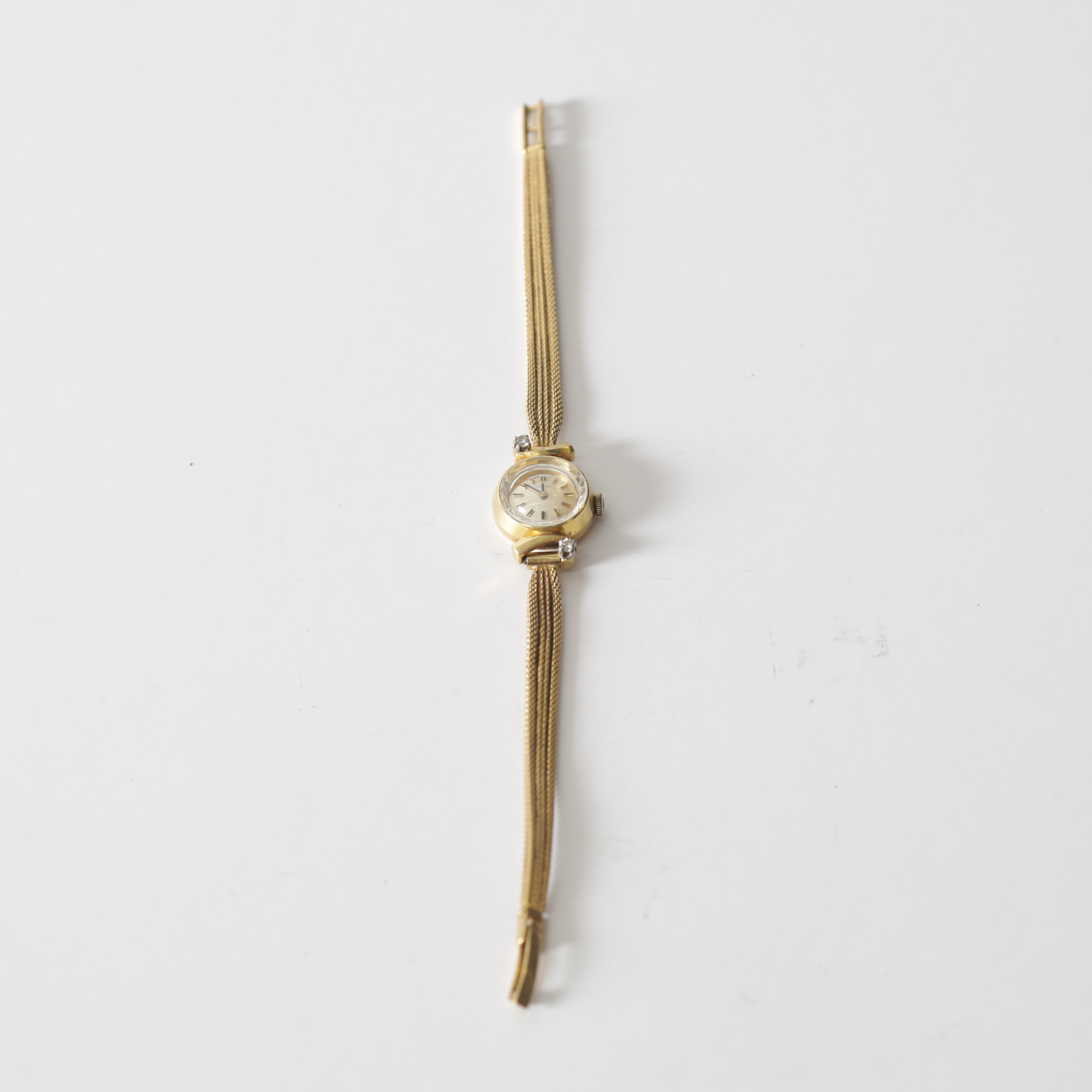 ARMBANDSUR, 18K guld i boett, Certina, manuell, 1900-tal.