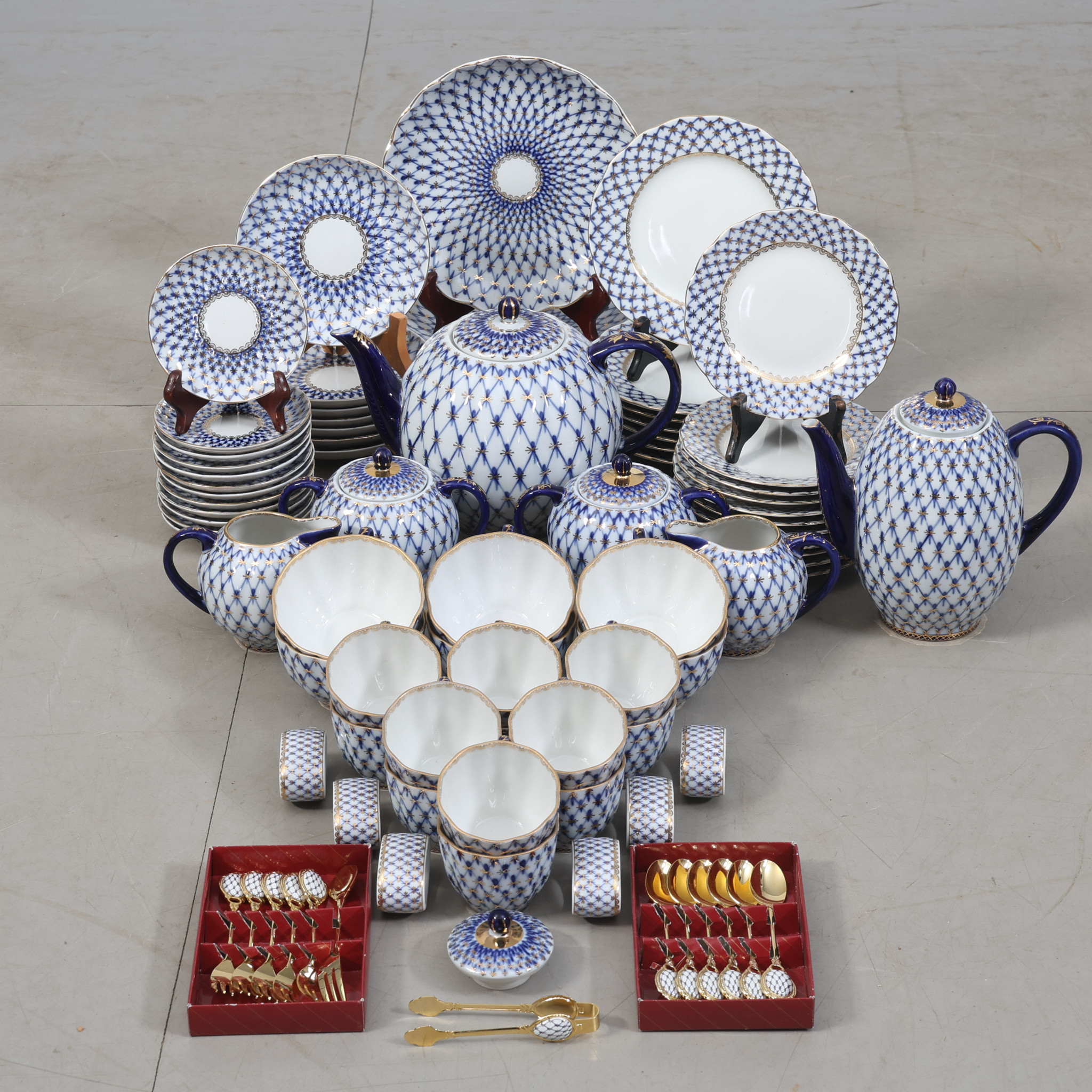 TE/KAFFESERVIS, 83 delar, Lomonosov, Ryssland.