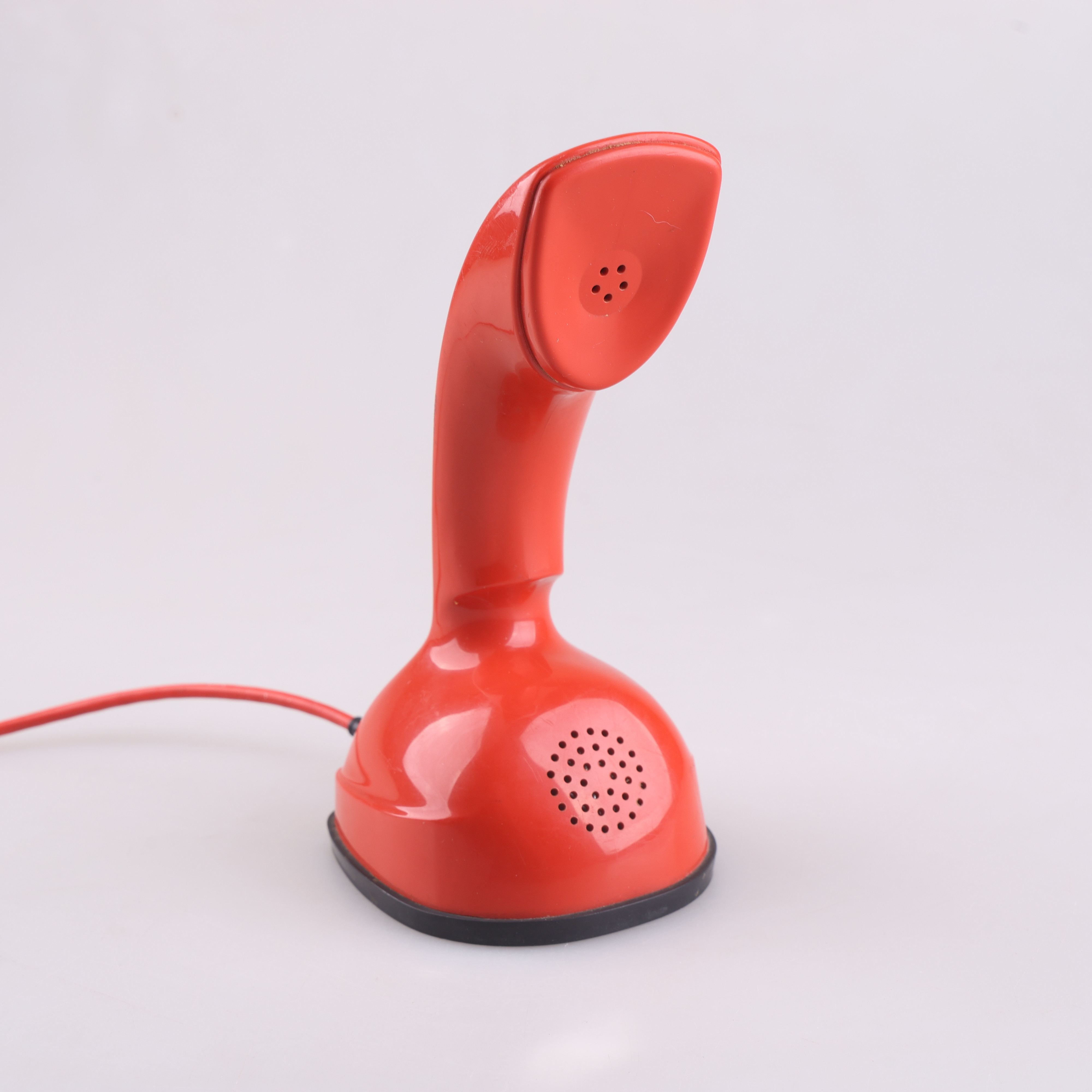TELEFON, "Cobra", röd, LM Ericsson, 1900-talets mitt.