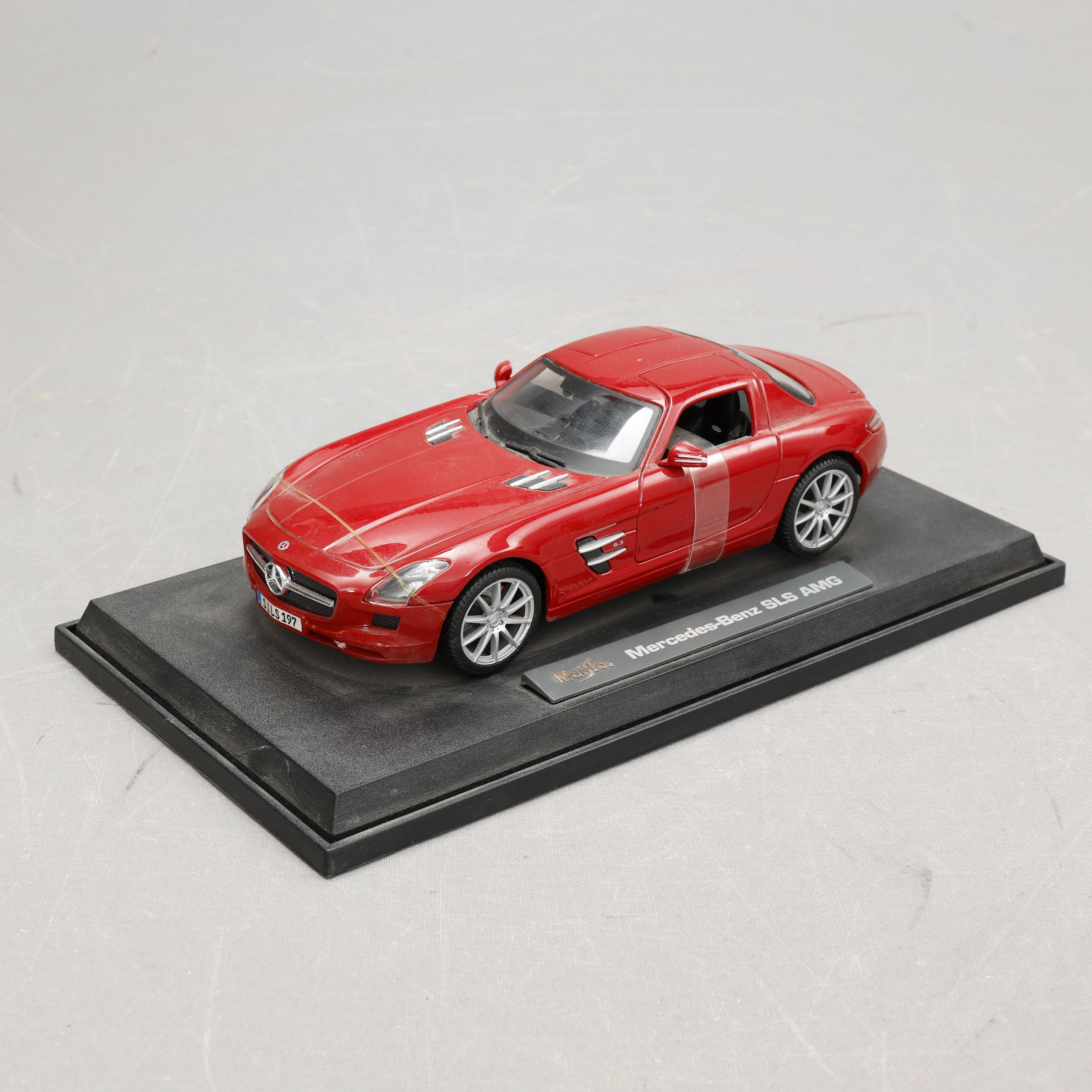 MODELLBIL, Mercedes -Benz SLS Amg.