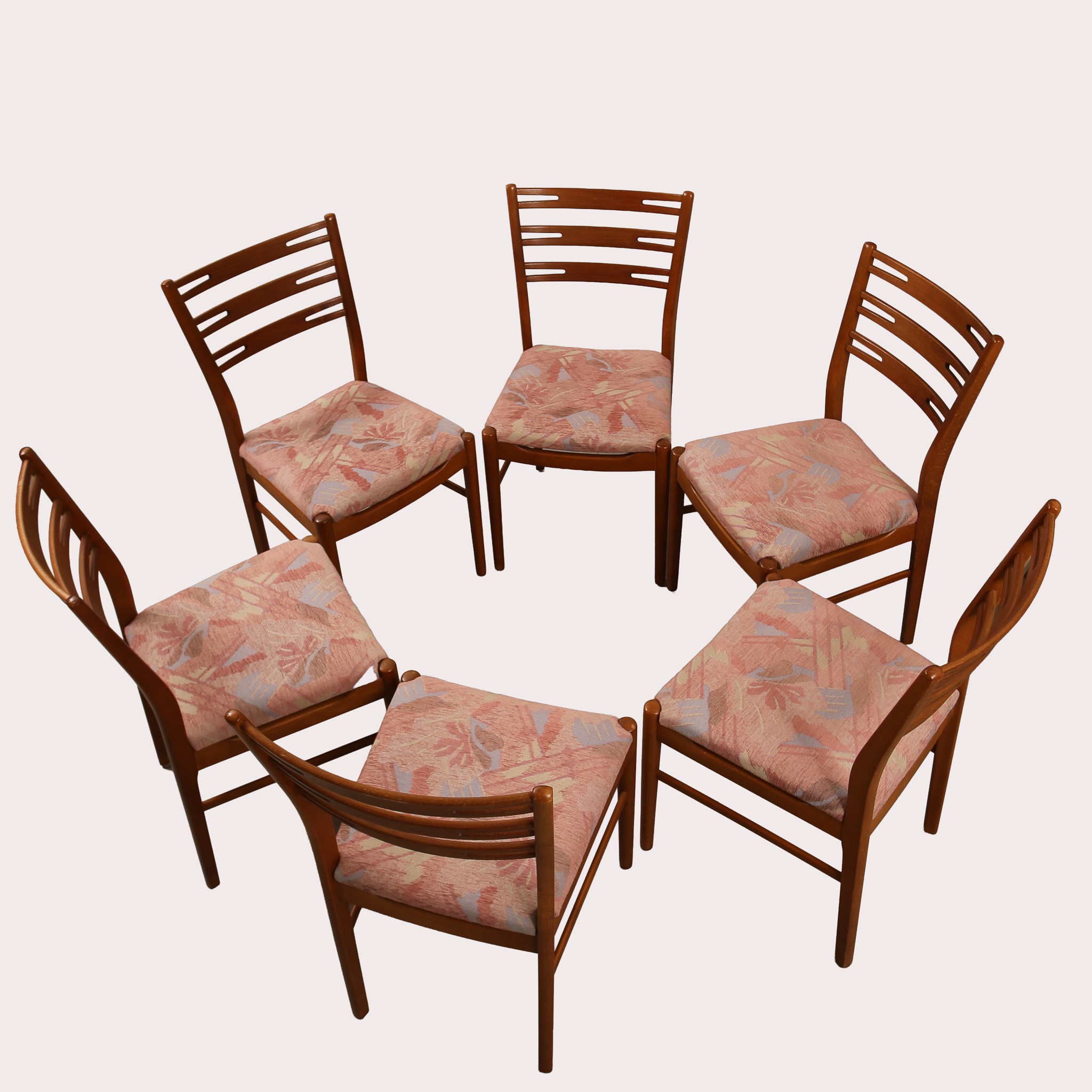 STOLAR, modell "Klint/Della", för IKEA, 1950/60-tal, stomme i teak, textilklädda sitsar. 6 stycken.