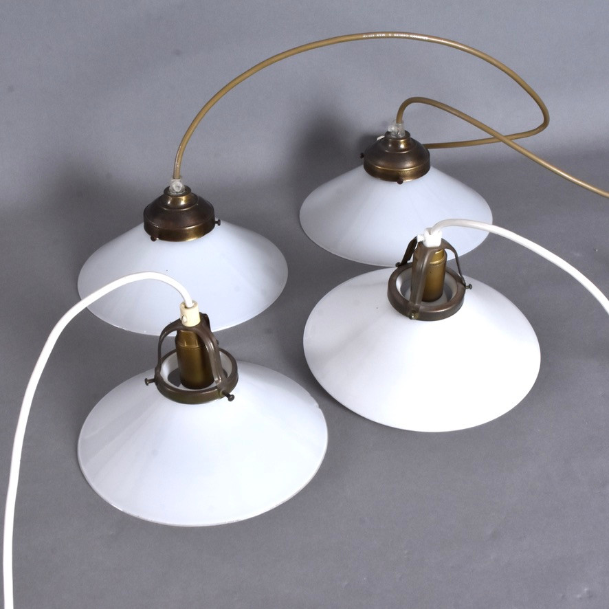 FÖNSTERLAMPOR, 2 par, glas, skomakarmodell, 1900-tal.