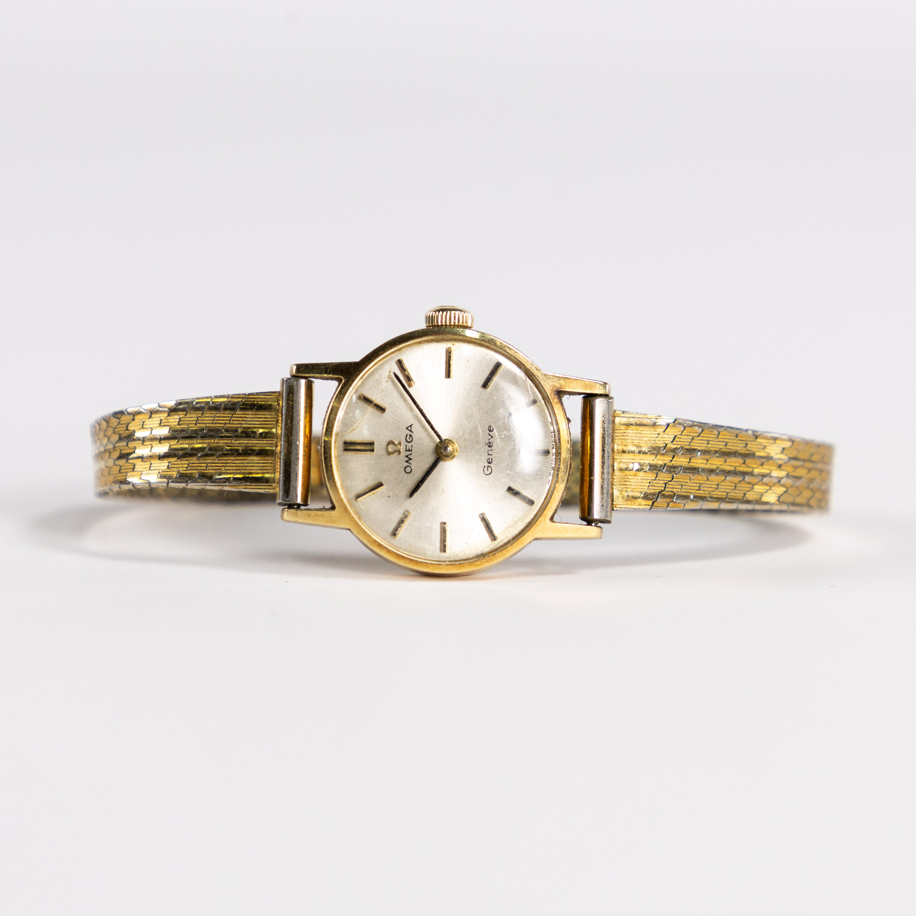 OMEGA. Genève, 20 mm, 14k guld, 1965.