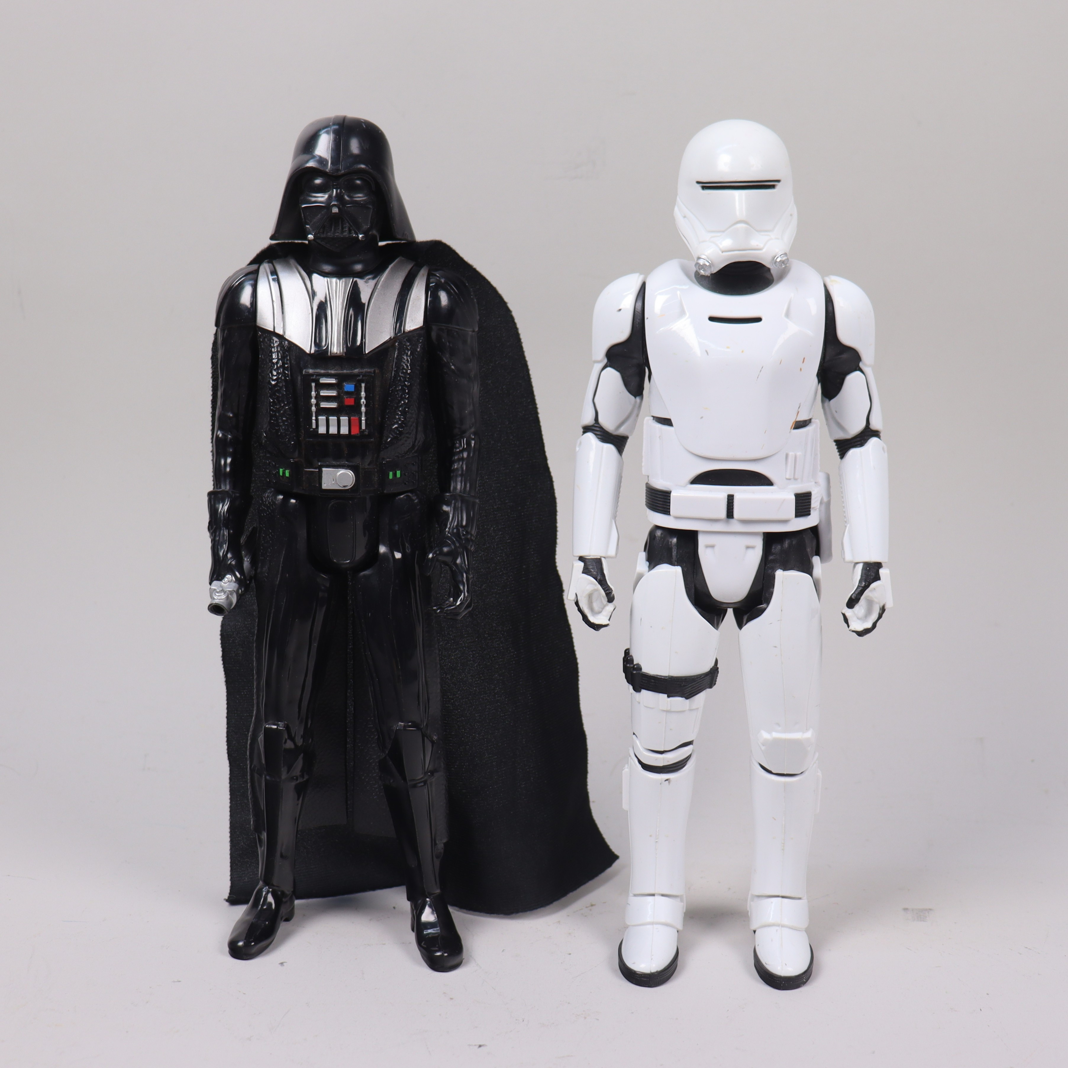 ACTIONFIGURER, Star Wars, Hasbro, Dart Vader och Storm Trooper, 2000-tal, 2 st.