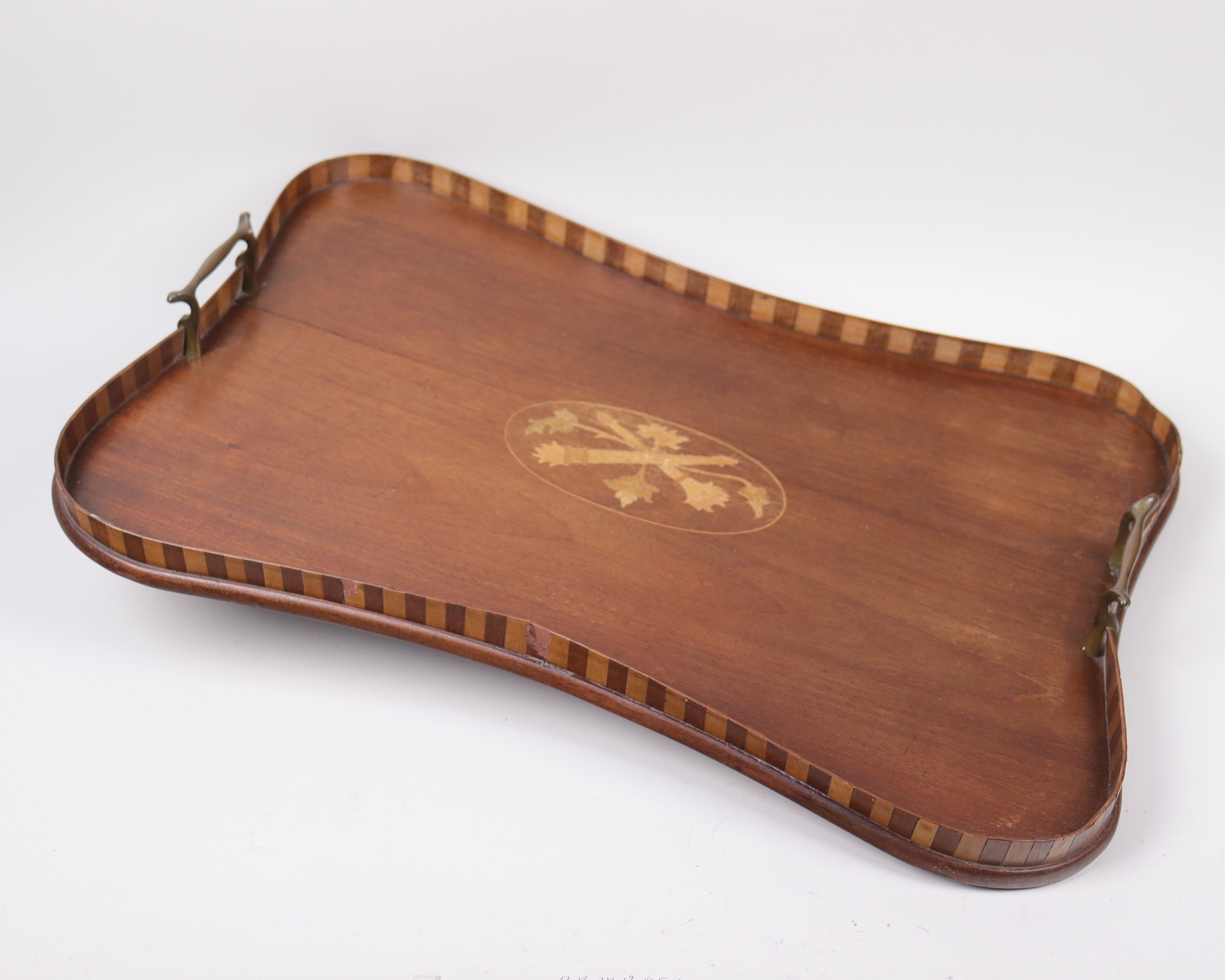SERVERINGSBRICKA, England, mahogny, 1800-talets senare del.