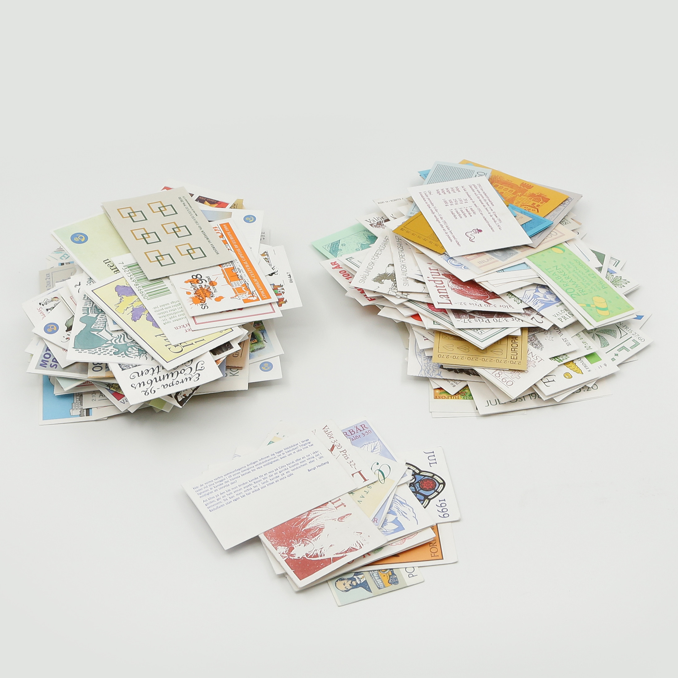 FRIMÄRKEN, POSTFRISKT, NOMINELLT VÄRDE CA 6800 KRONOR, EN DEL RABATTFRIMÄRKEN.